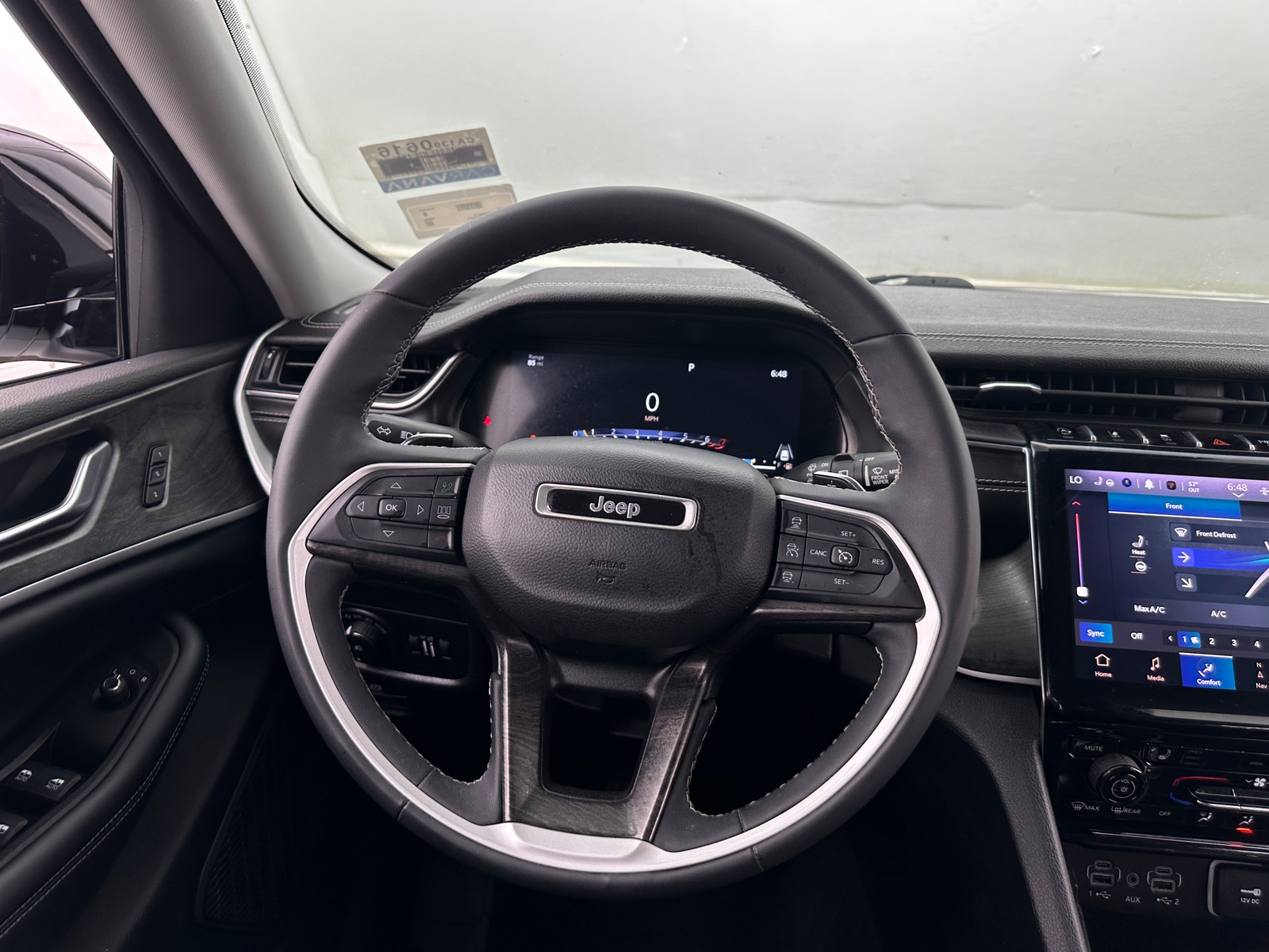 Thumbnail: 2023 Jeep Grand Cherokee L - 4