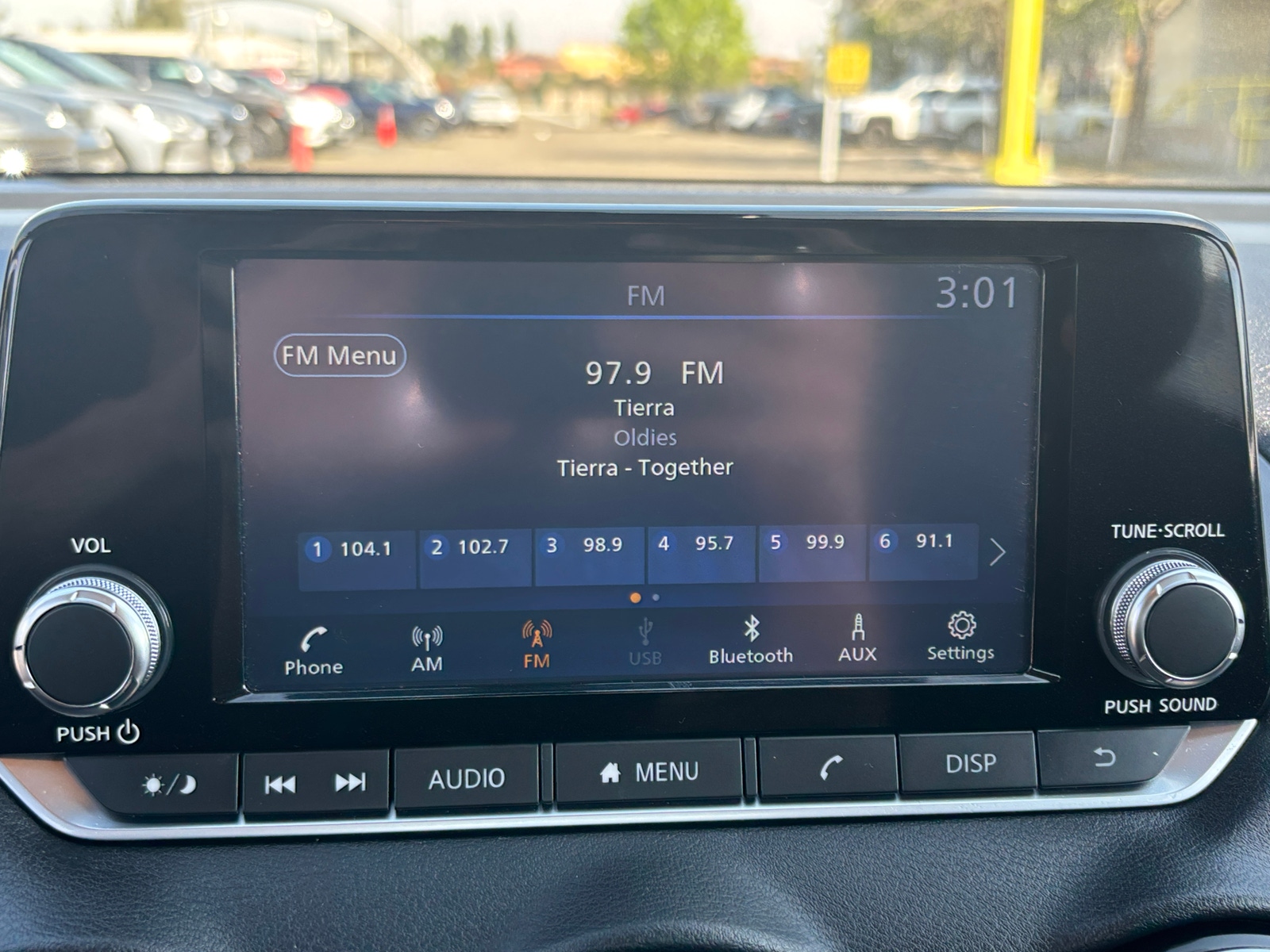 Thumbnail: 2025 Nissan Sentra - 4