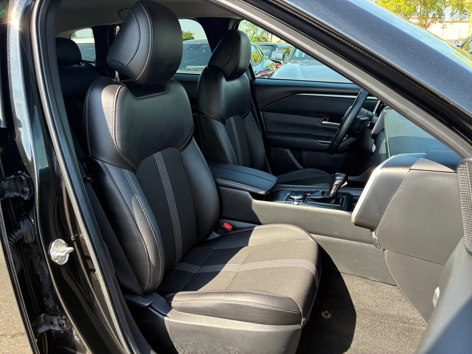 Thumbnail: 2025 Mazda CX-50 - 2