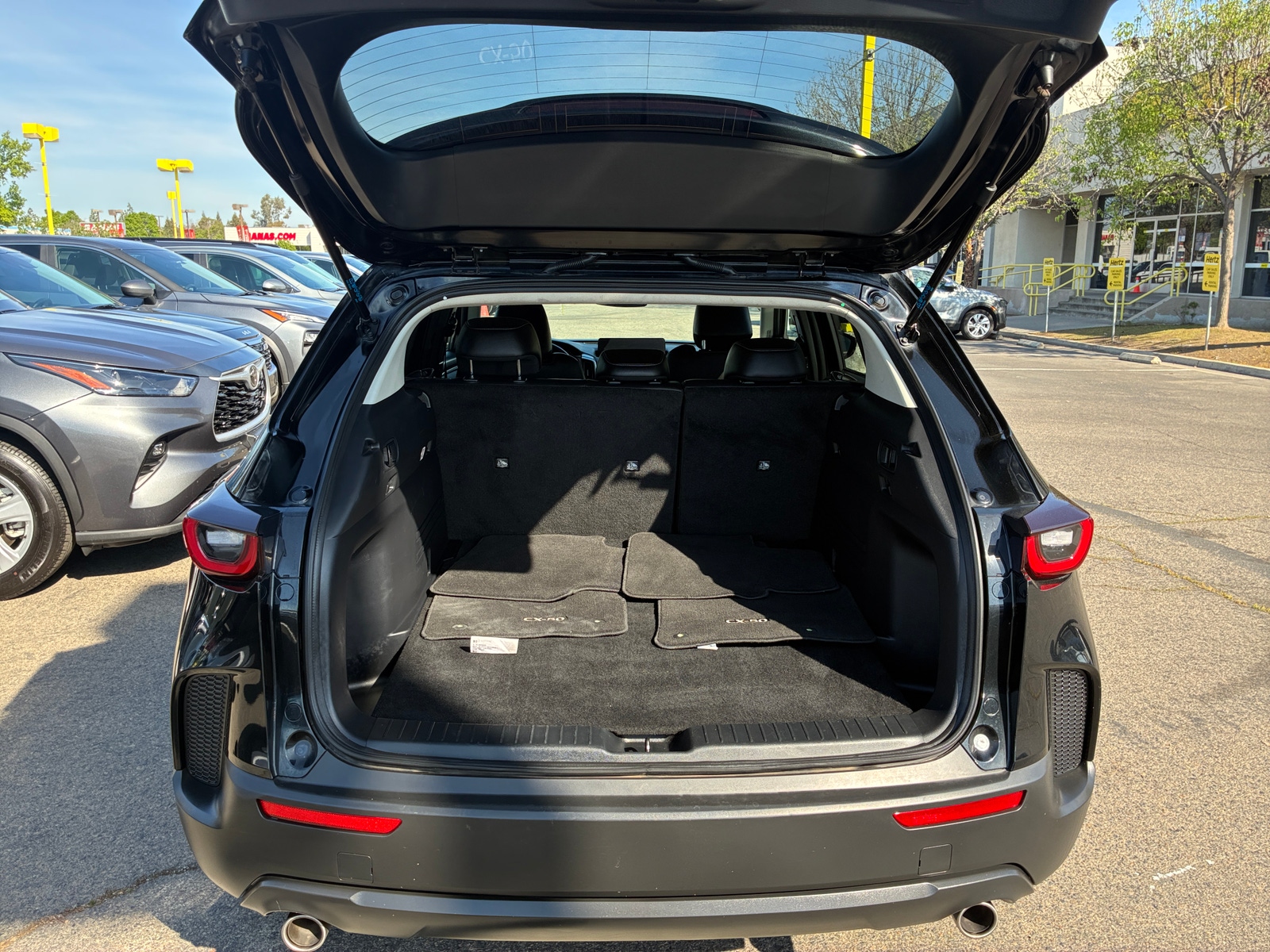 Thumbnail: 2025 Mazda CX-50 - 6