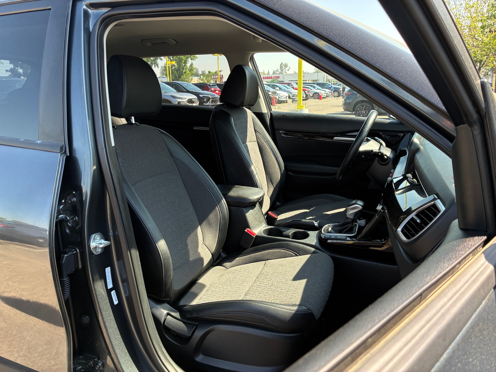 Thumbnail: 2025 Kia Seltos - 2