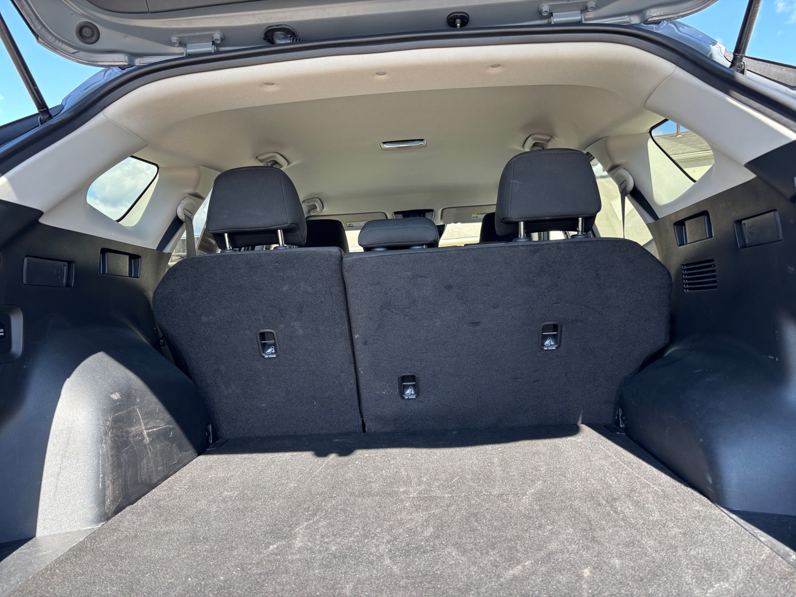 Thumbnail: 2025 Kia Sportage - 6