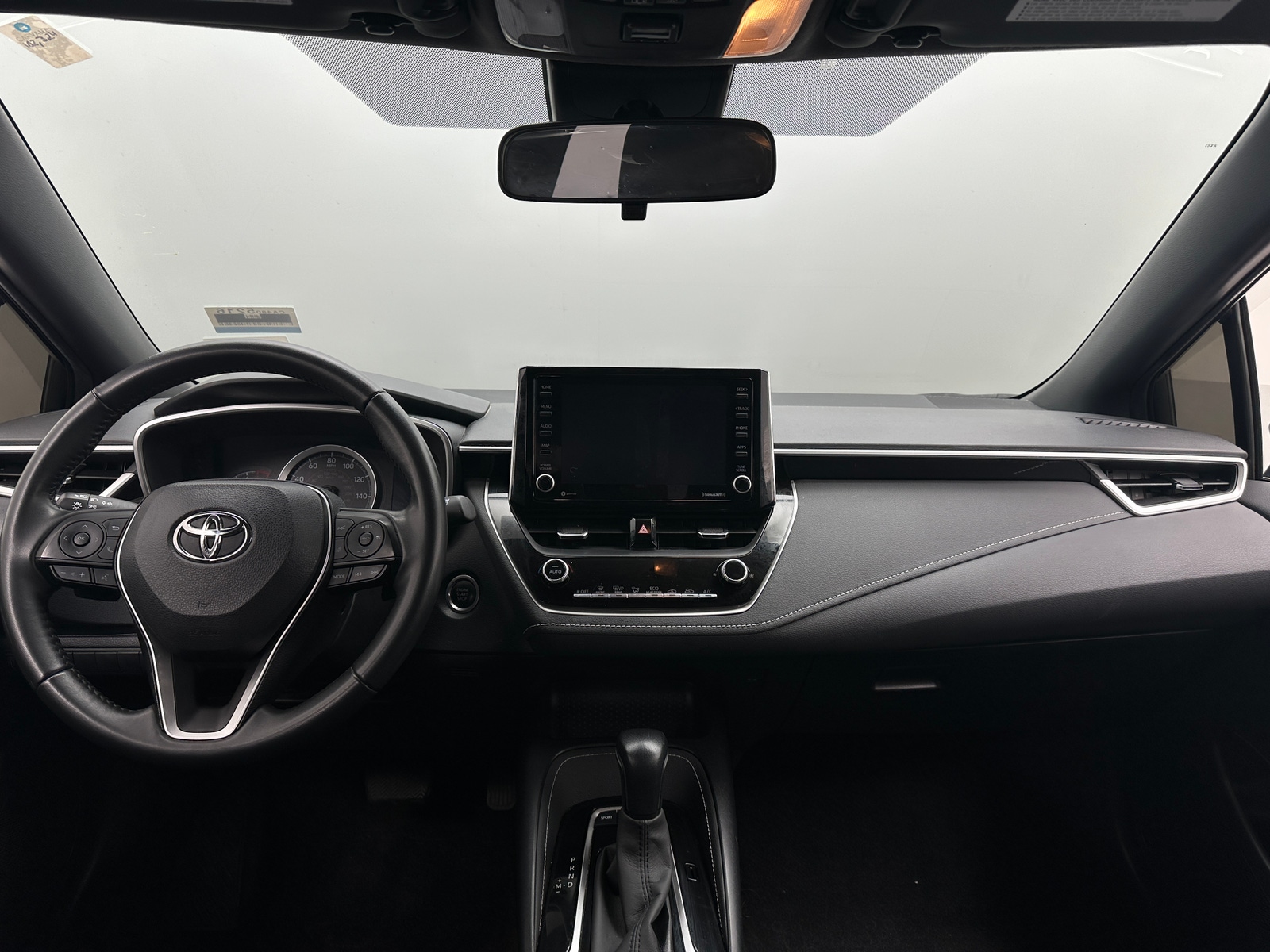 Thumbnail: 2022 Toyota Corolla - 3