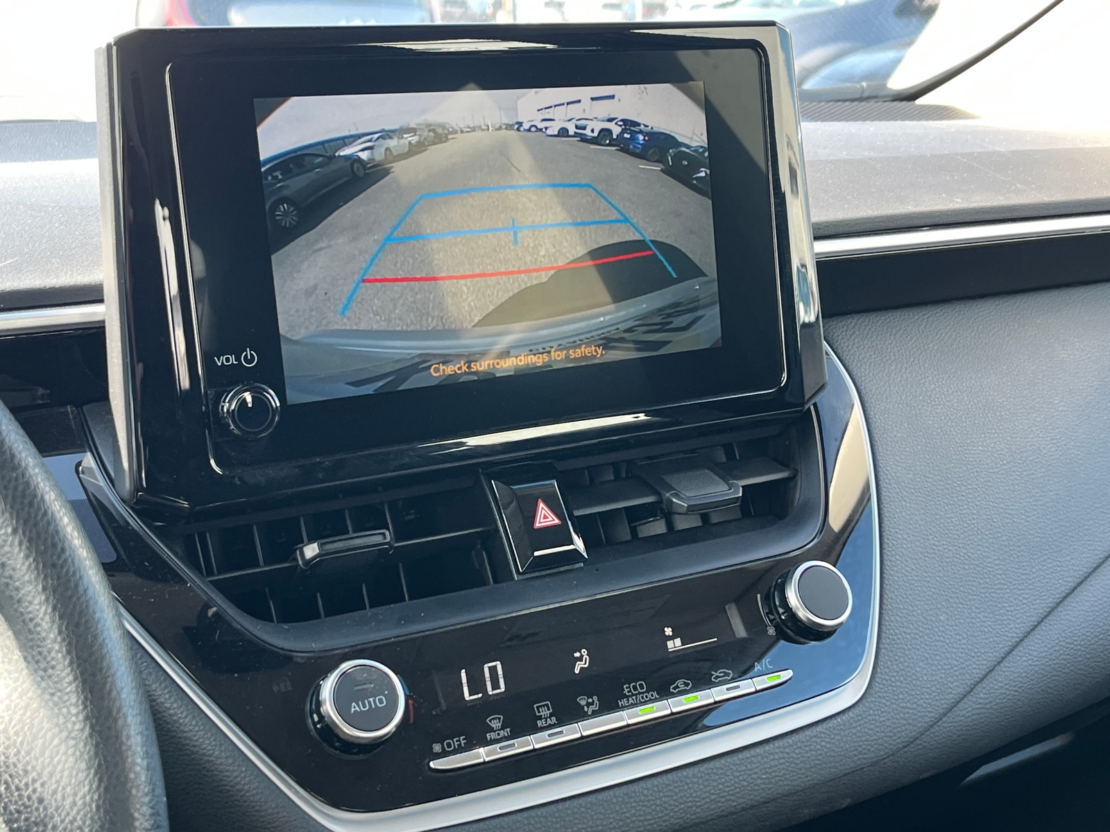 Thumbnail: 2025 Toyota Corolla - 4