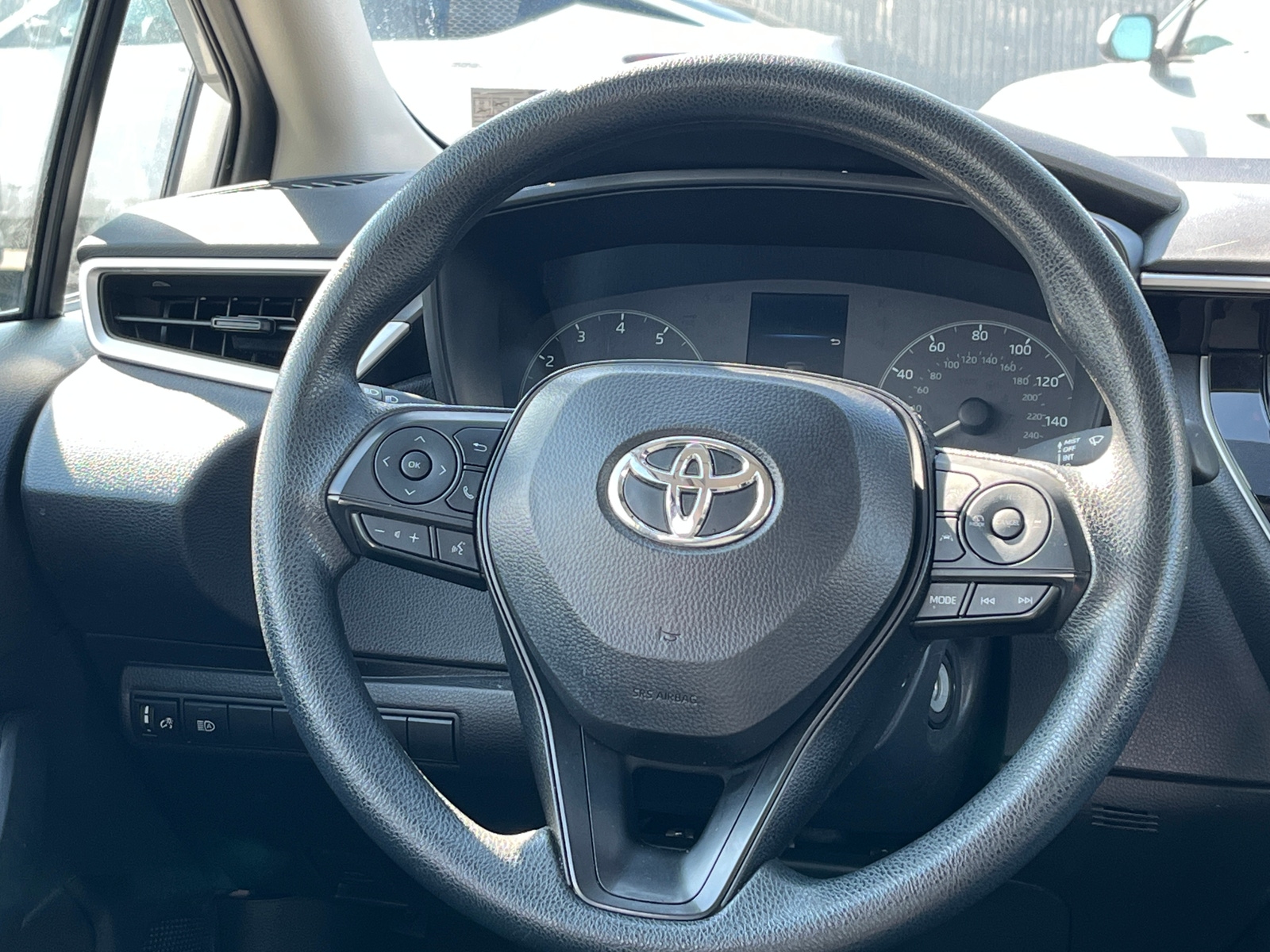 Thumbnail: 2025 Toyota Corolla - 5