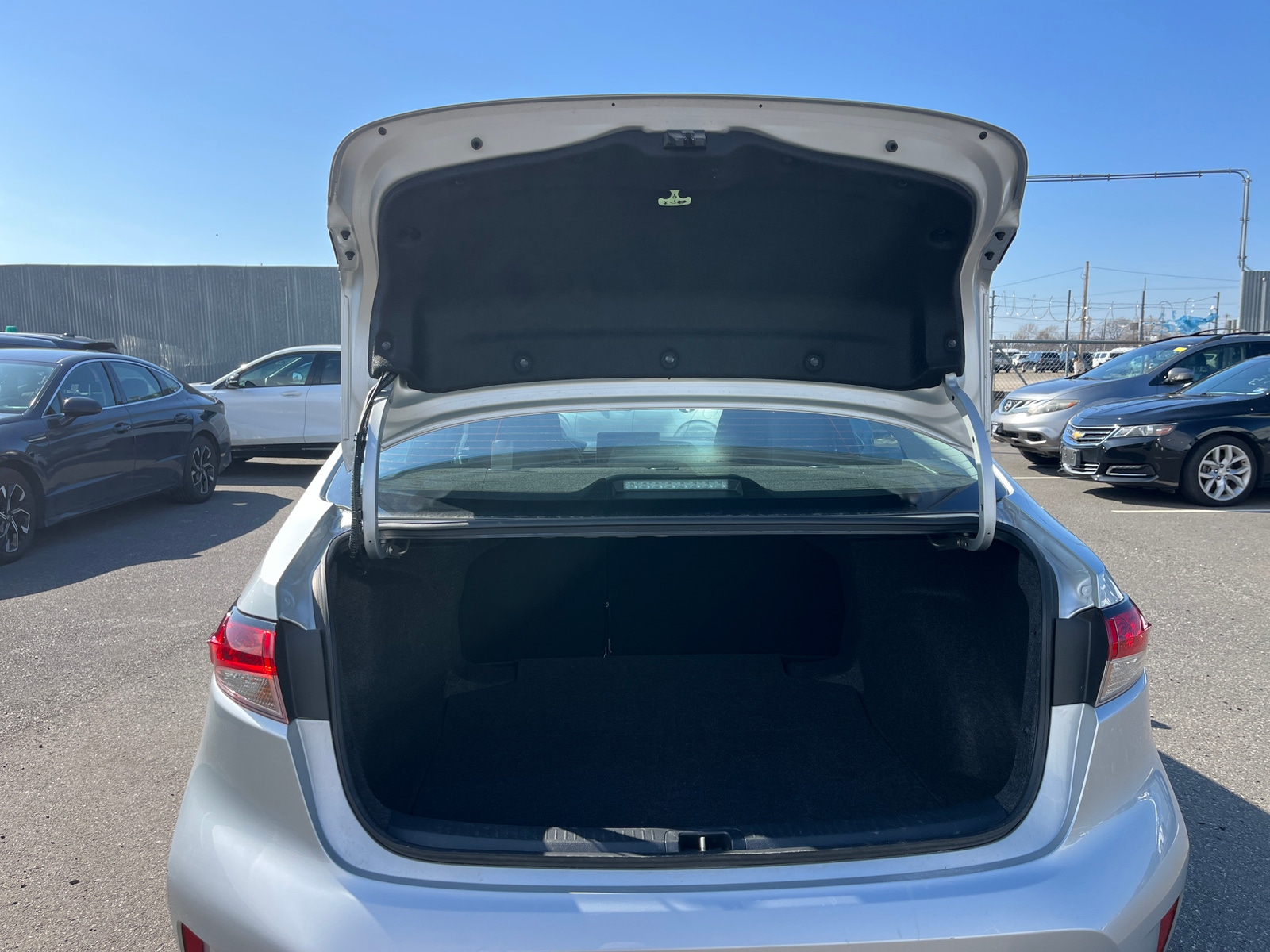 Thumbnail: 2025 Toyota Corolla - 6