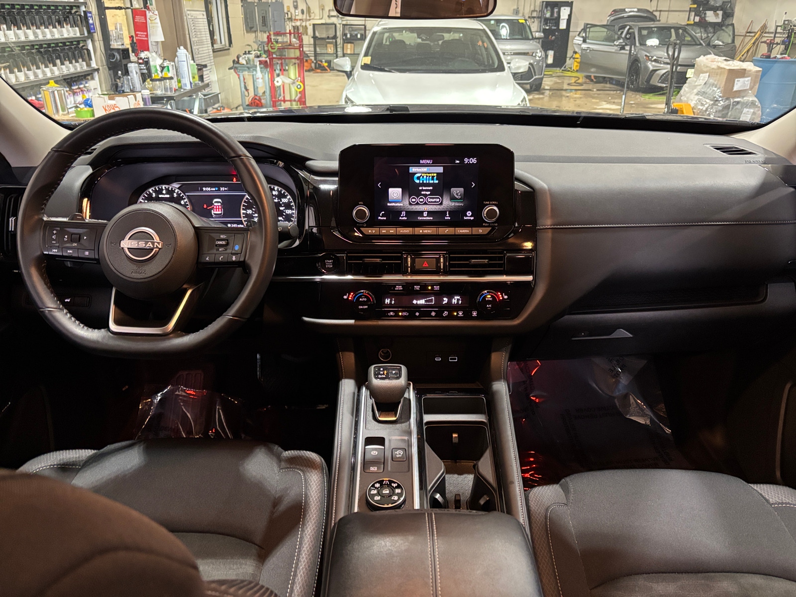 Thumbnail: 2025 Nissan Pathfinder - 3