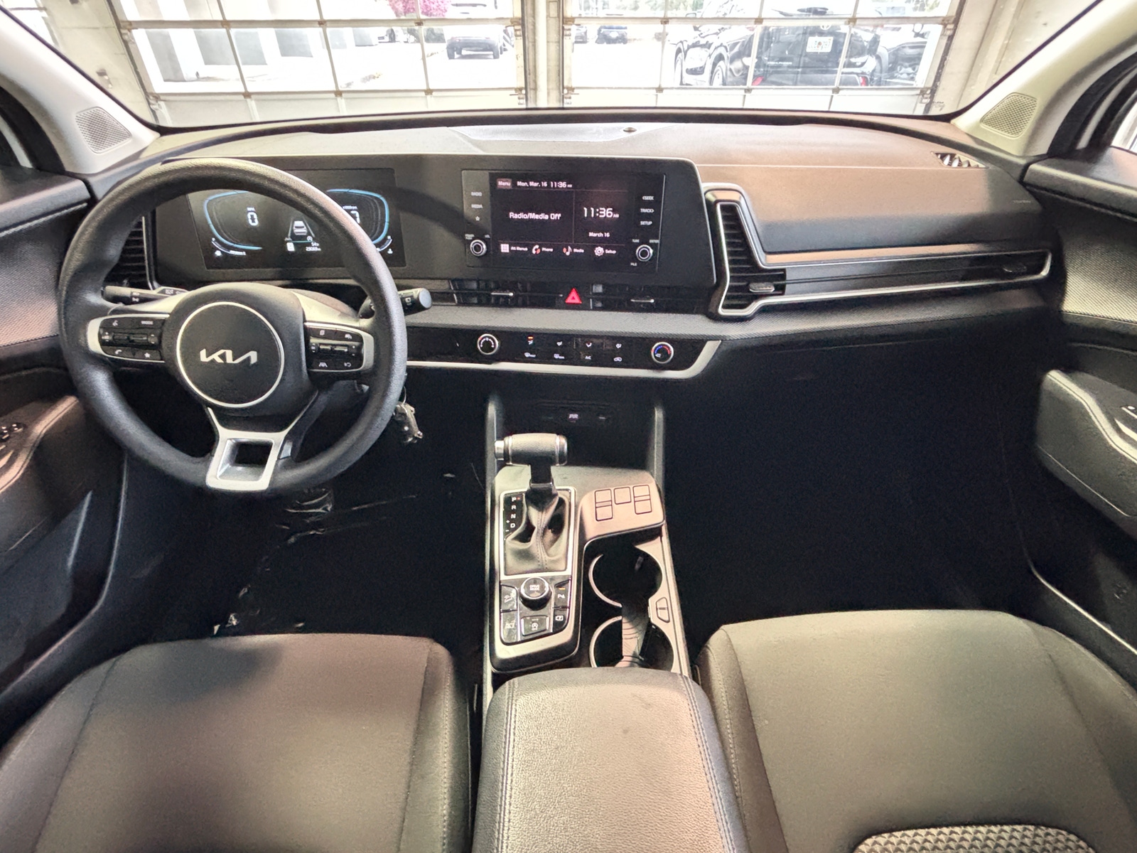 Thumbnail: 2025 Kia Sportage - 3