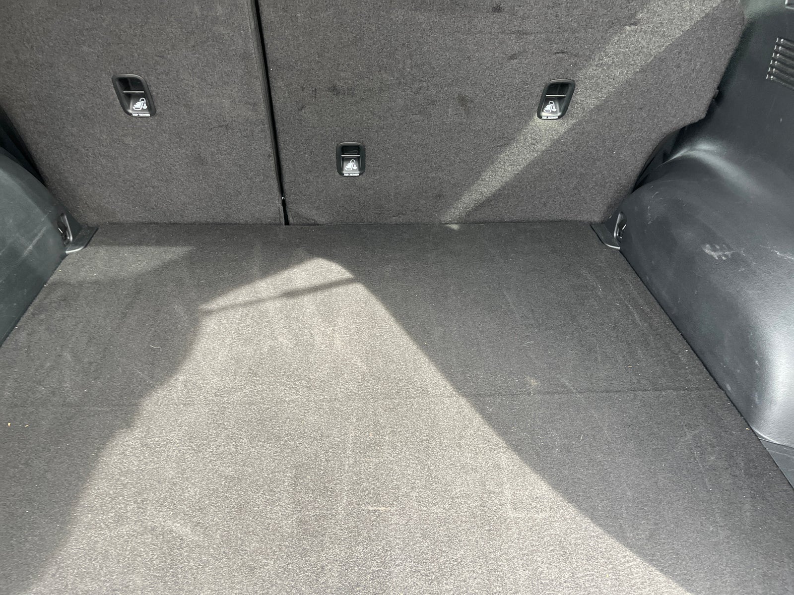 Thumbnail: 2025 Kia Sportage - 7