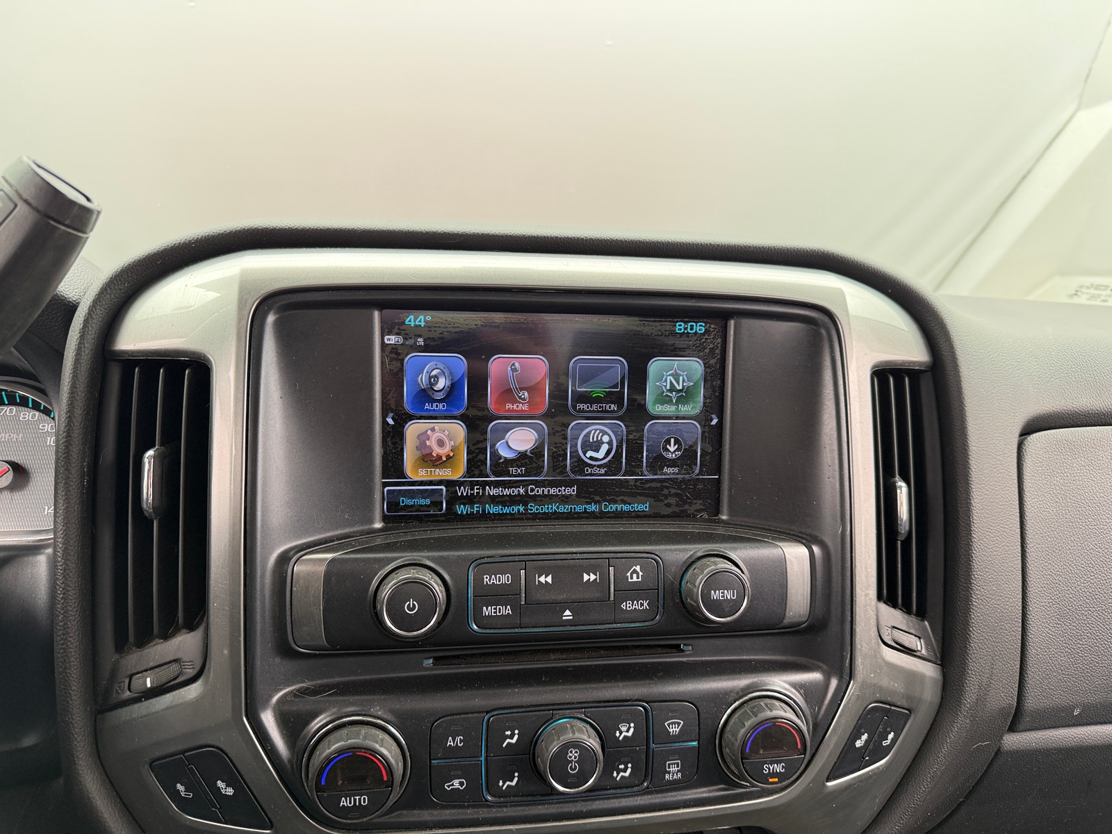 Thumbnail: 2018 Chevrolet Silverado 1500 - 4