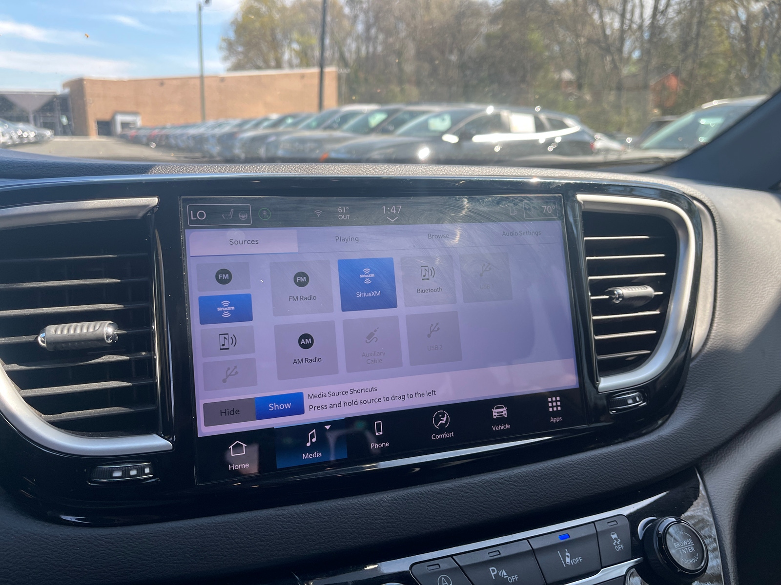 Thumbnail: 2025 Chrysler Pacifica - 4