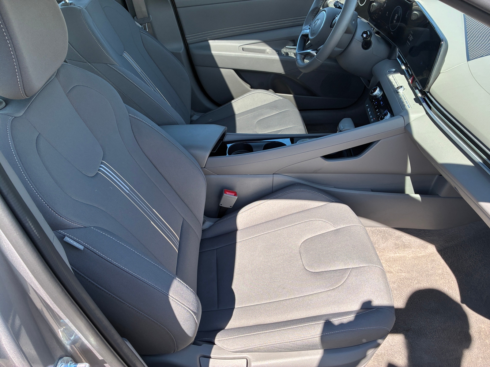 Thumbnail: 2025 Hyundai Elantra - 2