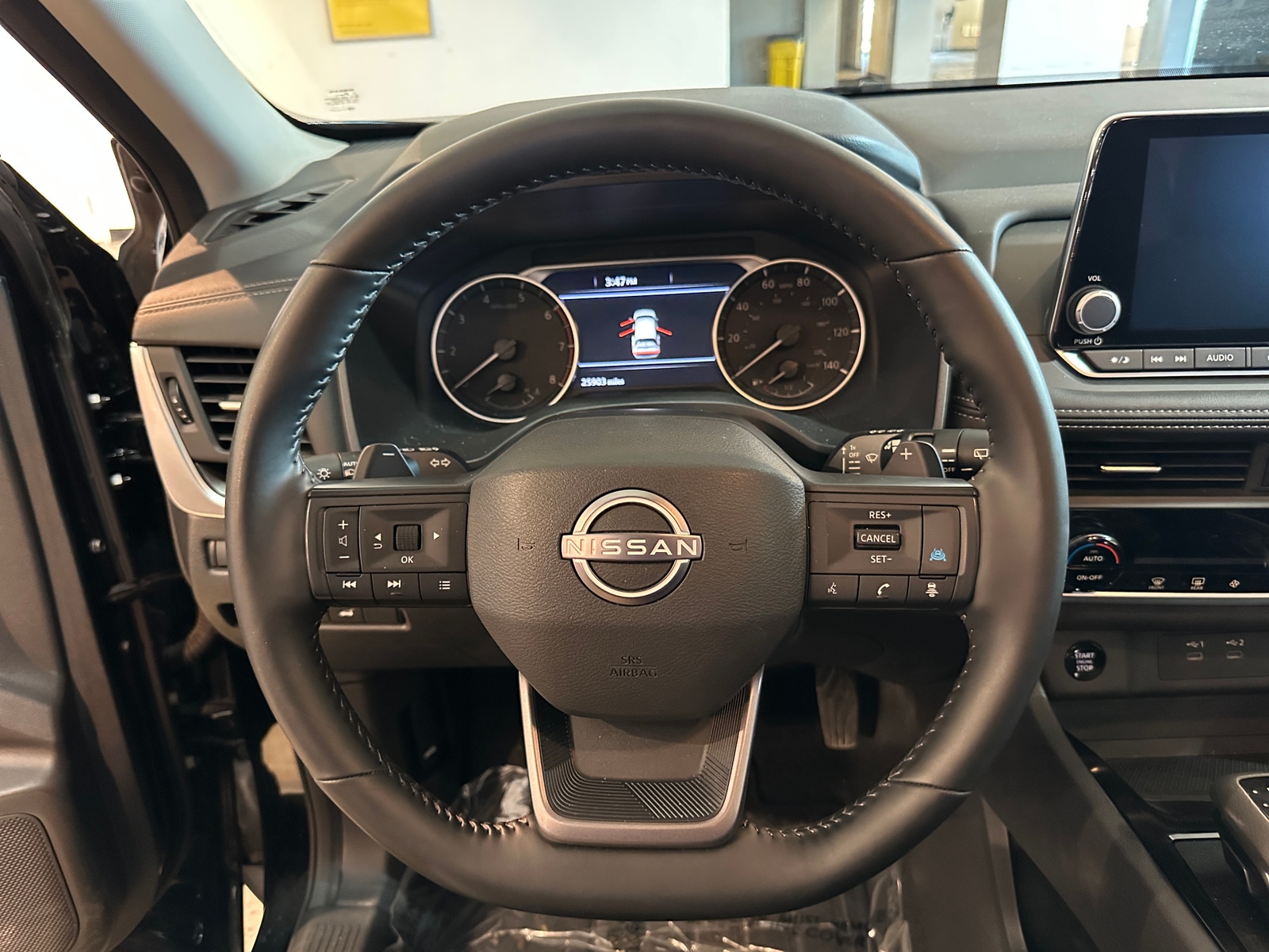 Thumbnail: 2025 Nissan Rogue - 5