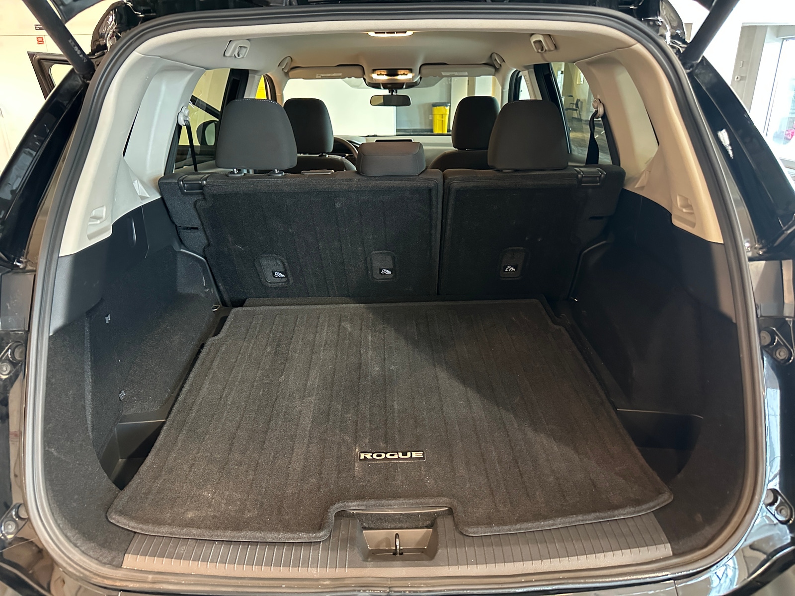 Thumbnail: 2025 Nissan Rogue - 6