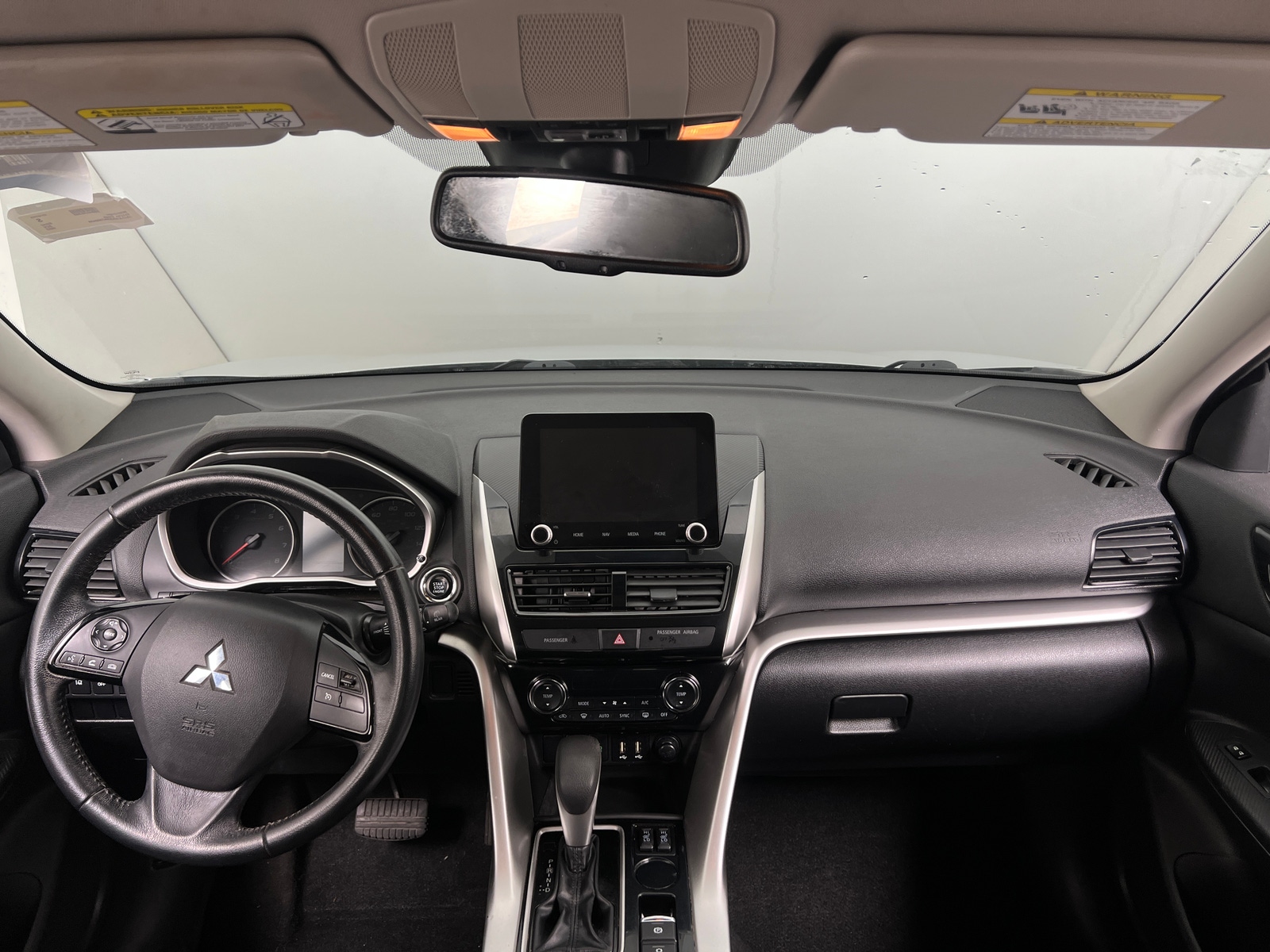 Thumbnail: 2022 Mitsubishi Eclipse Cross - 2