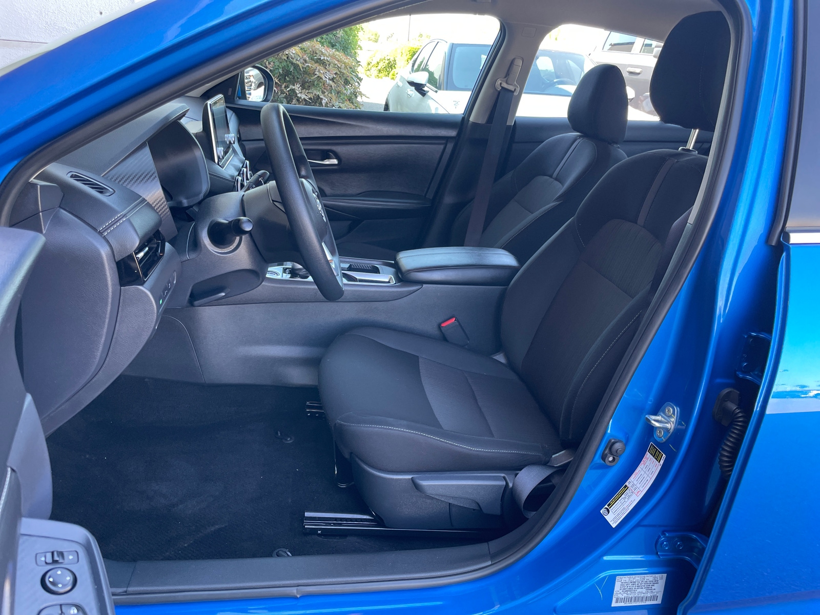 Thumbnail: 2025 Nissan Sentra - 2