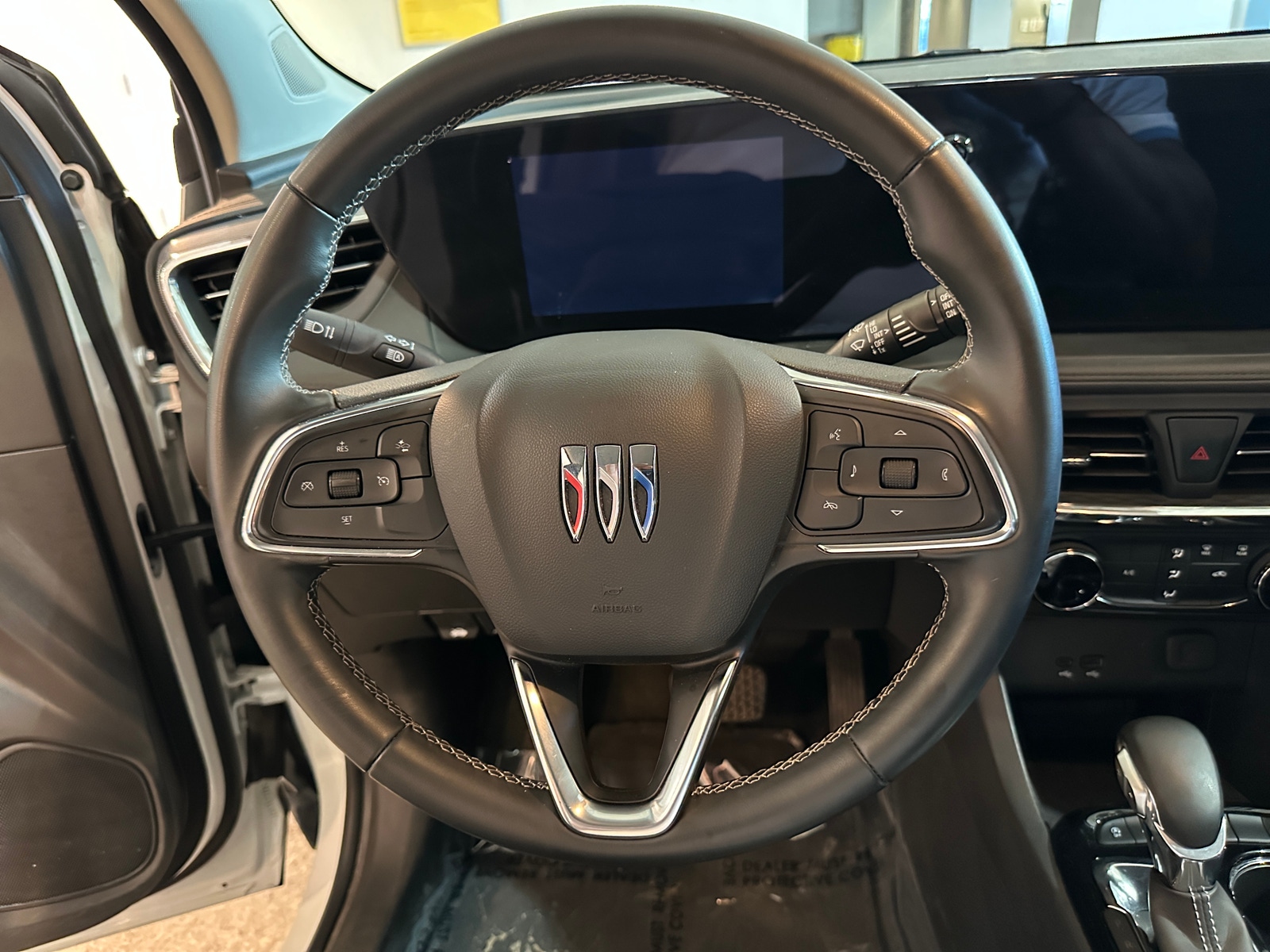 Thumbnail: 2025 Buick Encore GX - 5