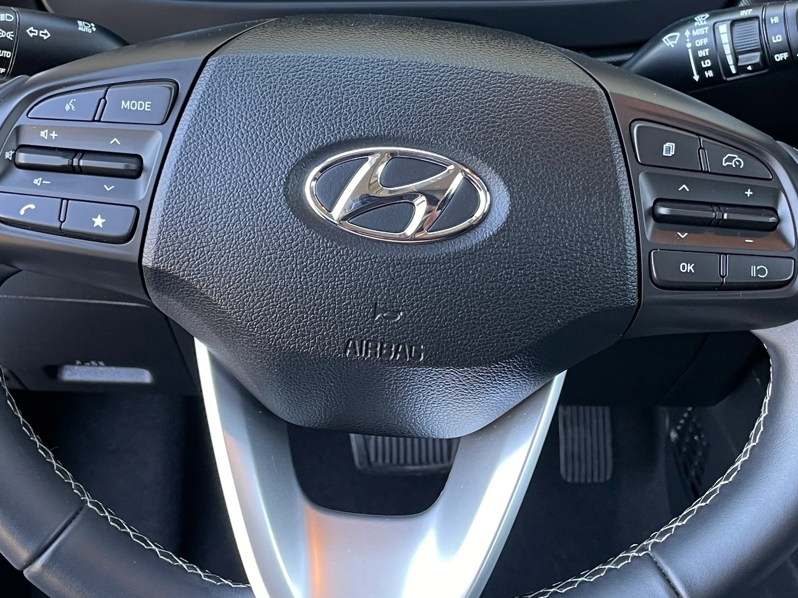 Thumbnail: 2025 Hyundai Venue - 5