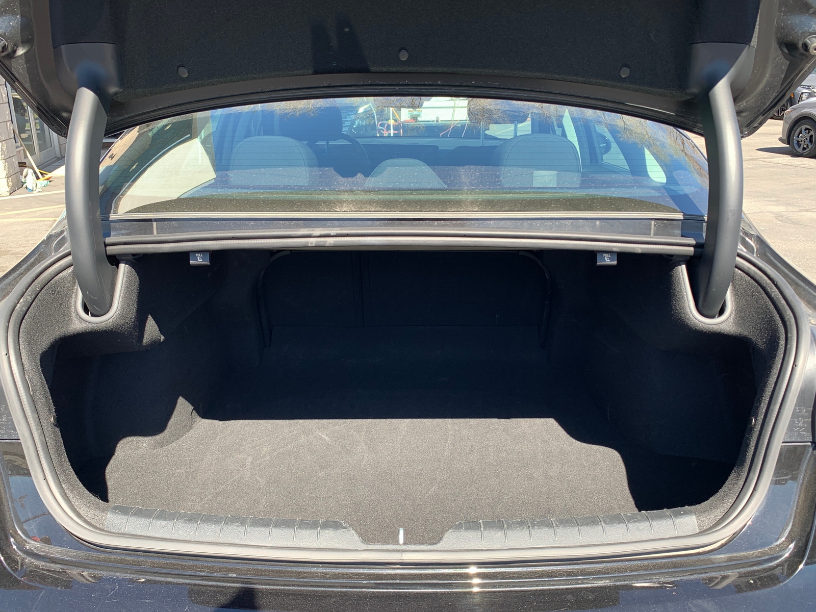 Thumbnail: 2025 Kia K5 - 6