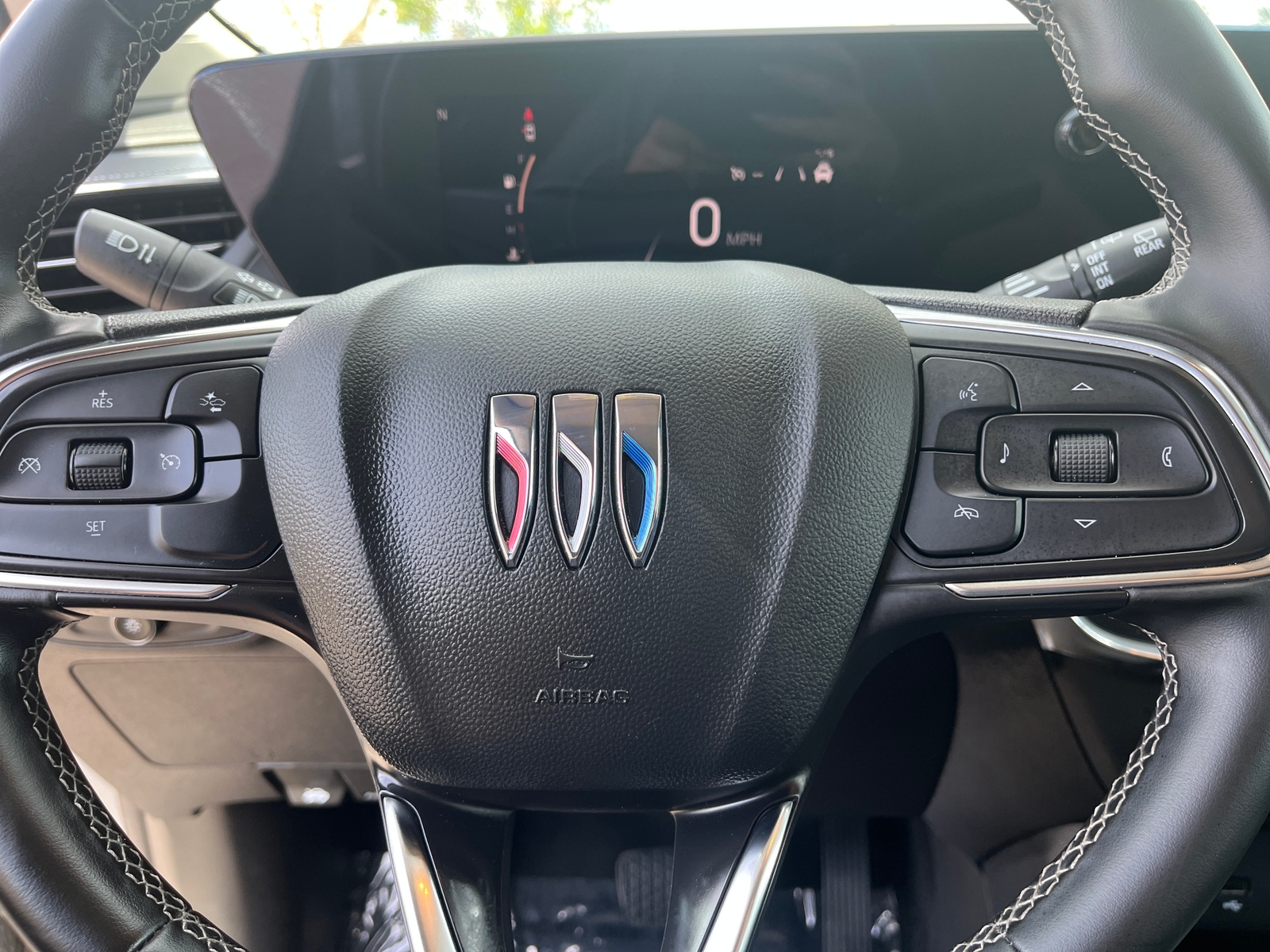 Thumbnail: 2025 Buick Encore GX - 5