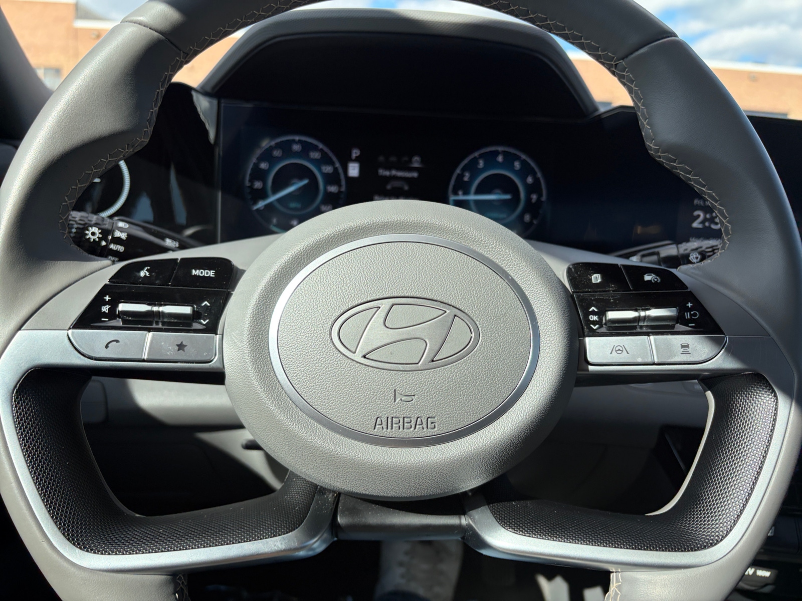 Thumbnail: 2025 Hyundai Elantra - 5