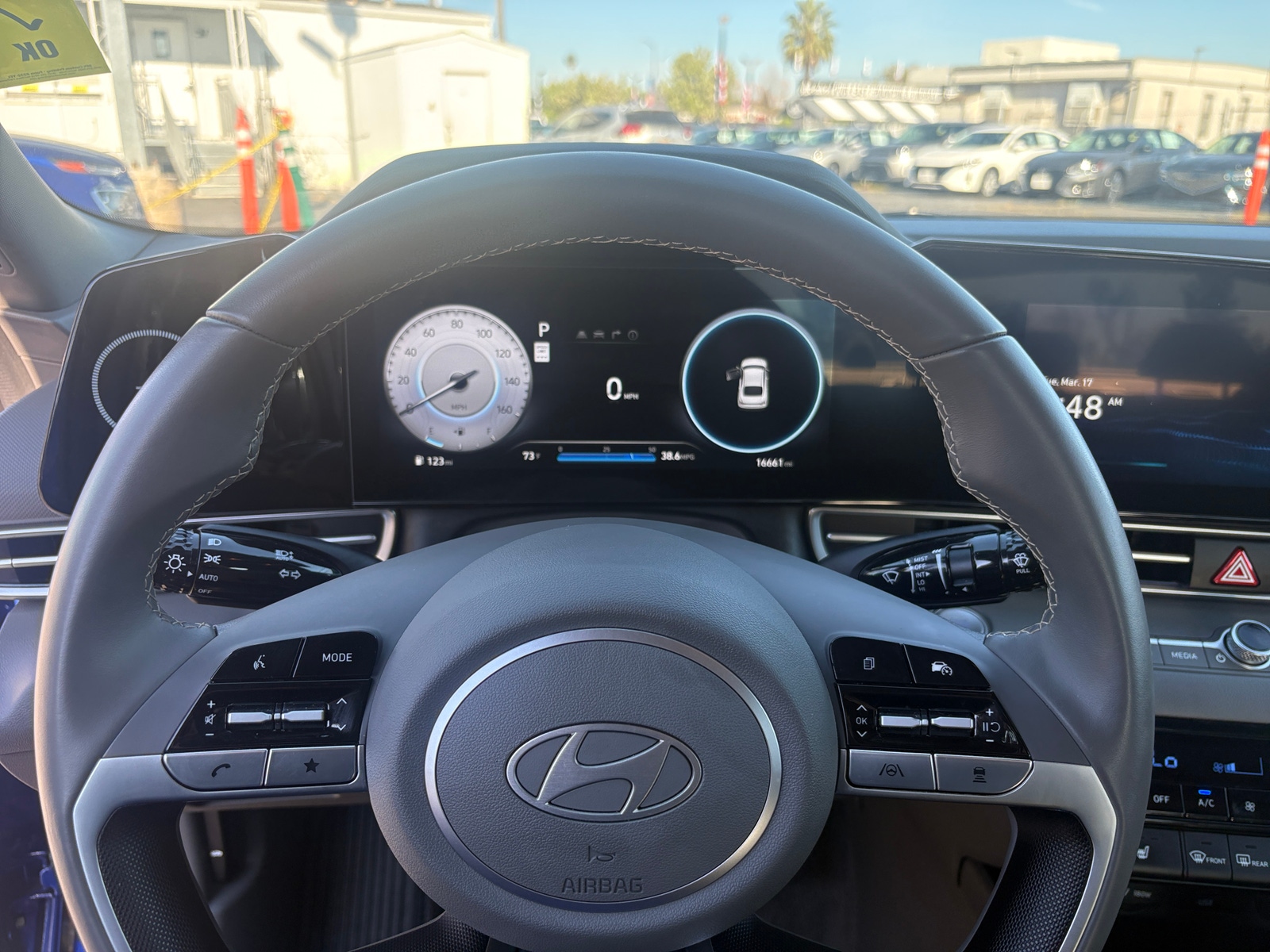 Thumbnail: 2025 Hyundai Elantra - 5