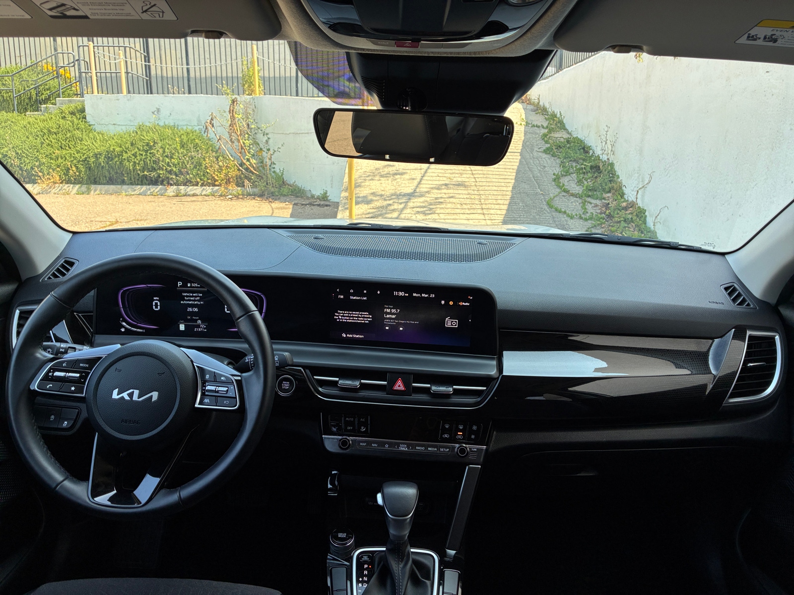 Thumbnail: 2025 Kia Seltos - 3