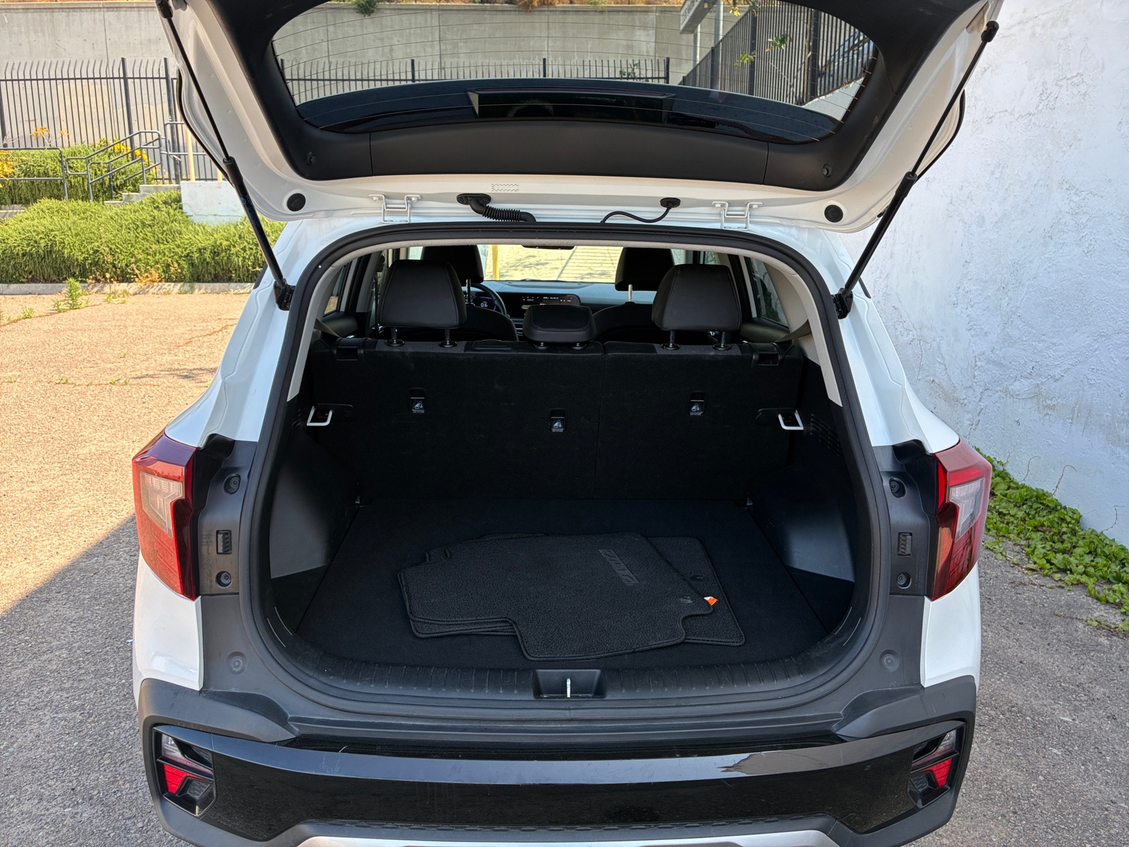 Thumbnail: 2025 Kia Seltos - 6