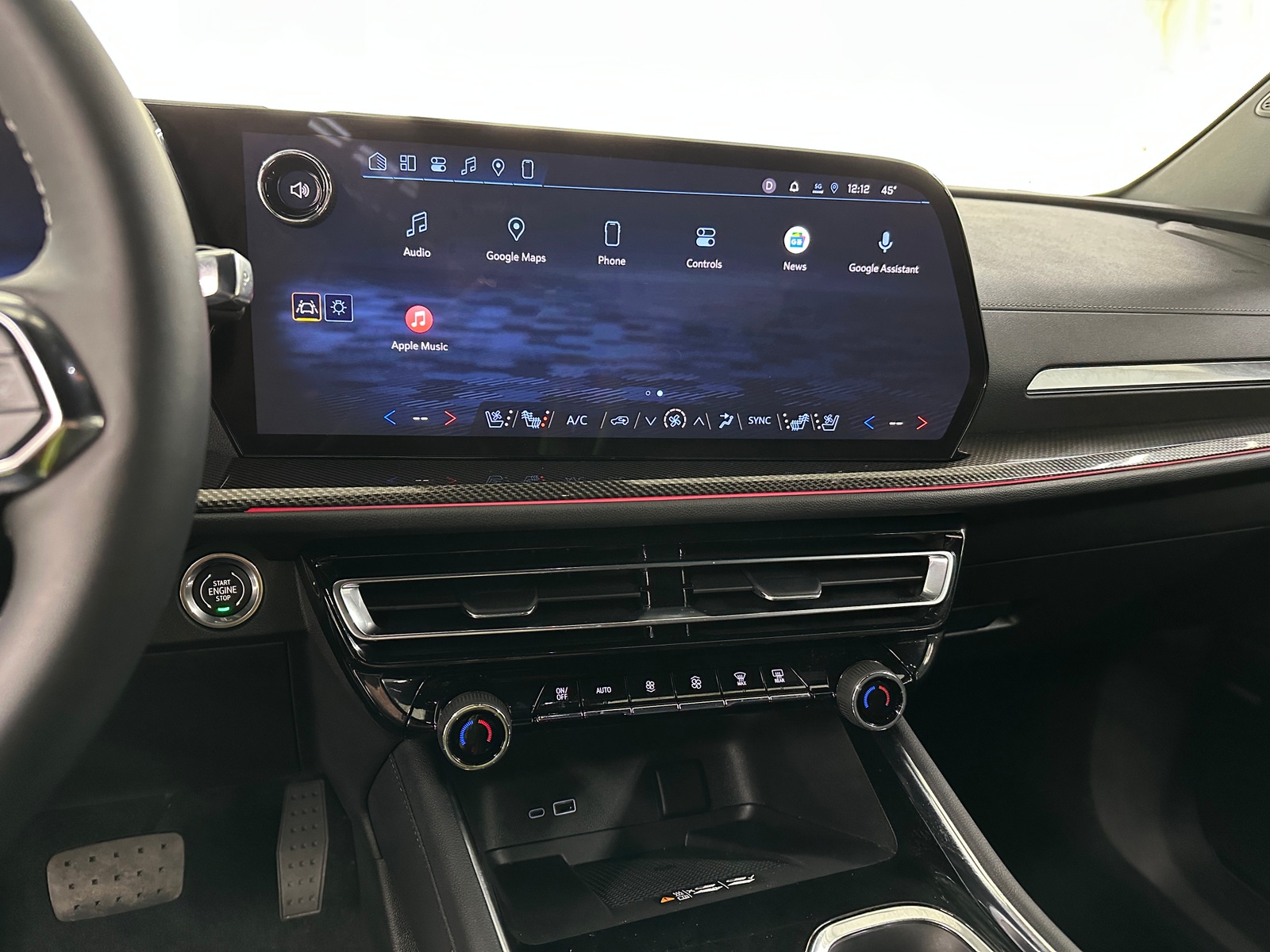 Thumbnail: 2026 Chevrolet Traverse - 3