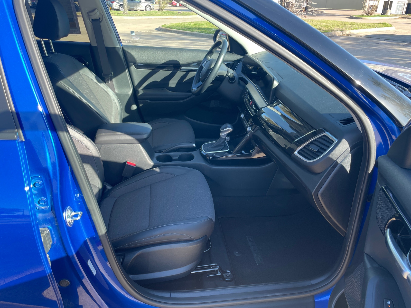 Thumbnail: 2025 Kia Seltos - 2