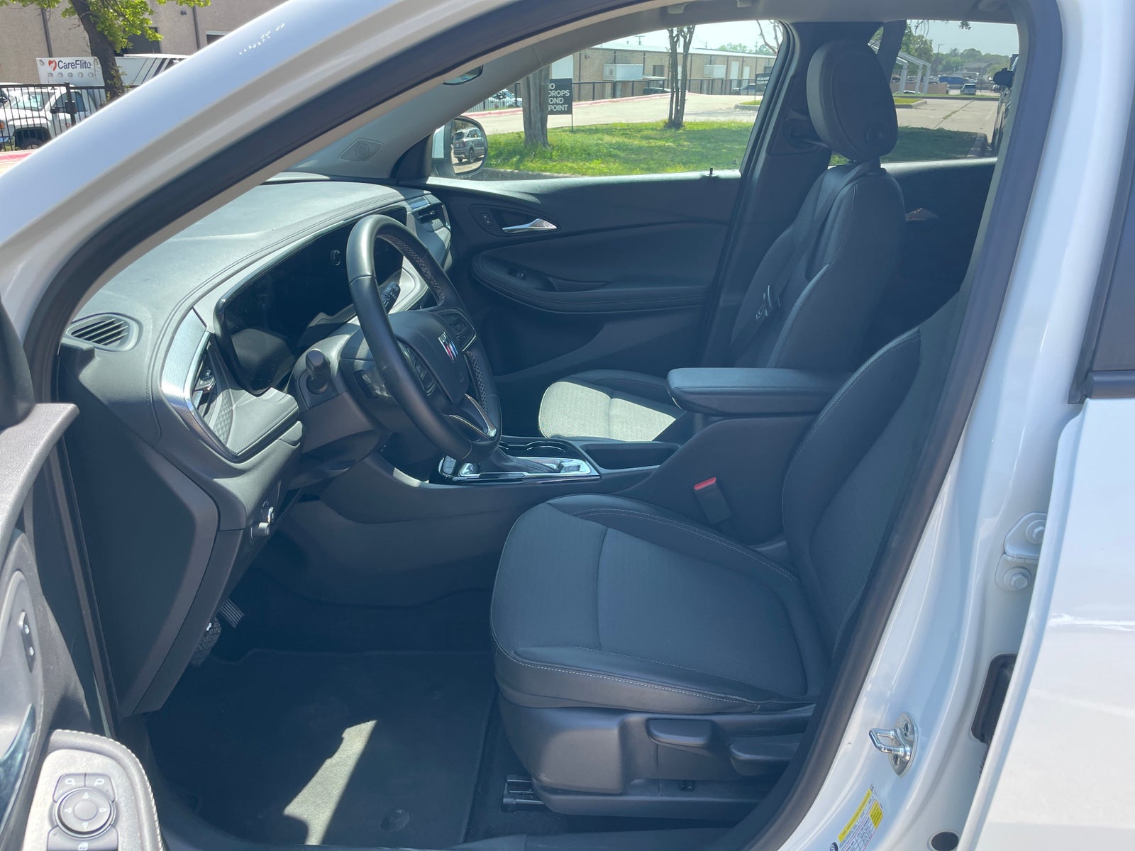 Thumbnail: 2025 Buick Encore GX - 2