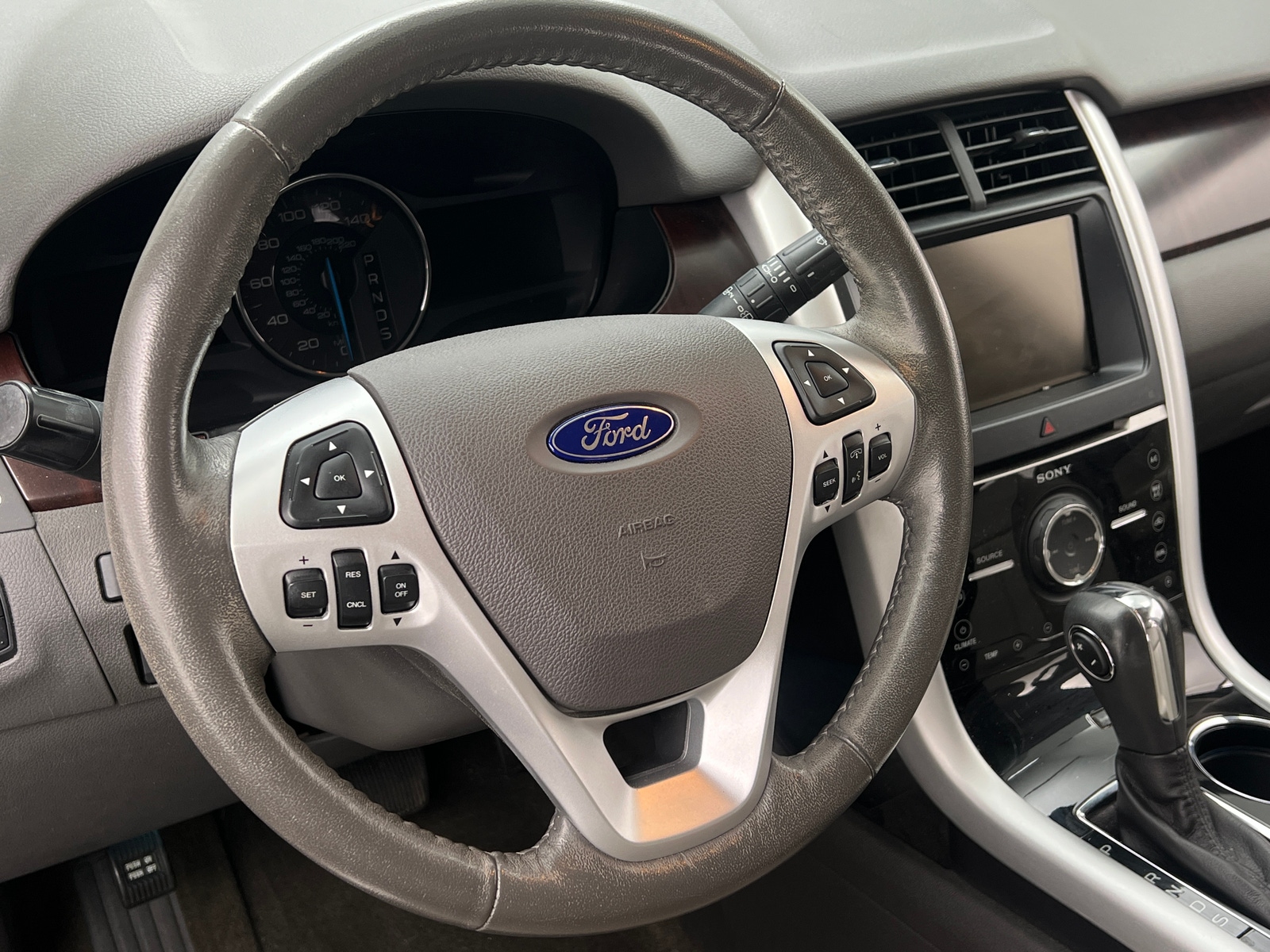 Thumbnail: 2013 Ford Edge - 4