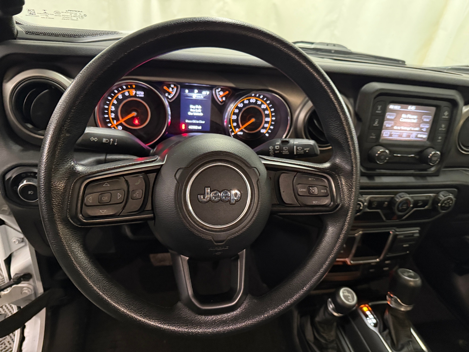 Thumbnail: 2021 Jeep Wrangler - 5