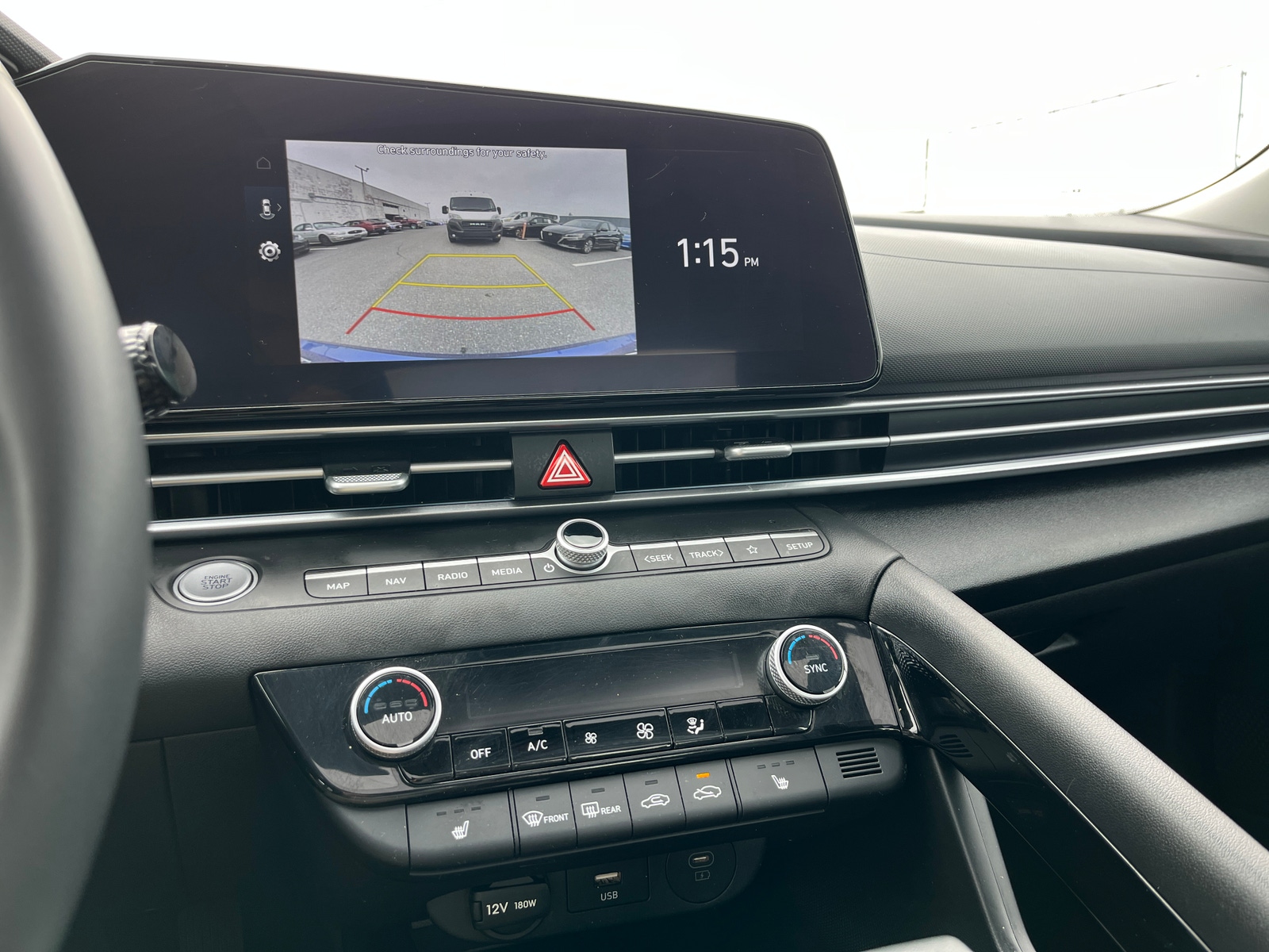 Thumbnail: 2025 Hyundai Elantra - 4