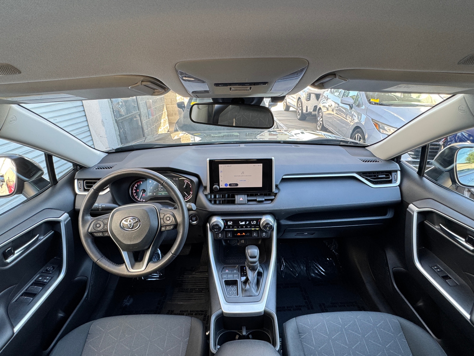 Thumbnail: 2025 Toyota RAV4 - 3