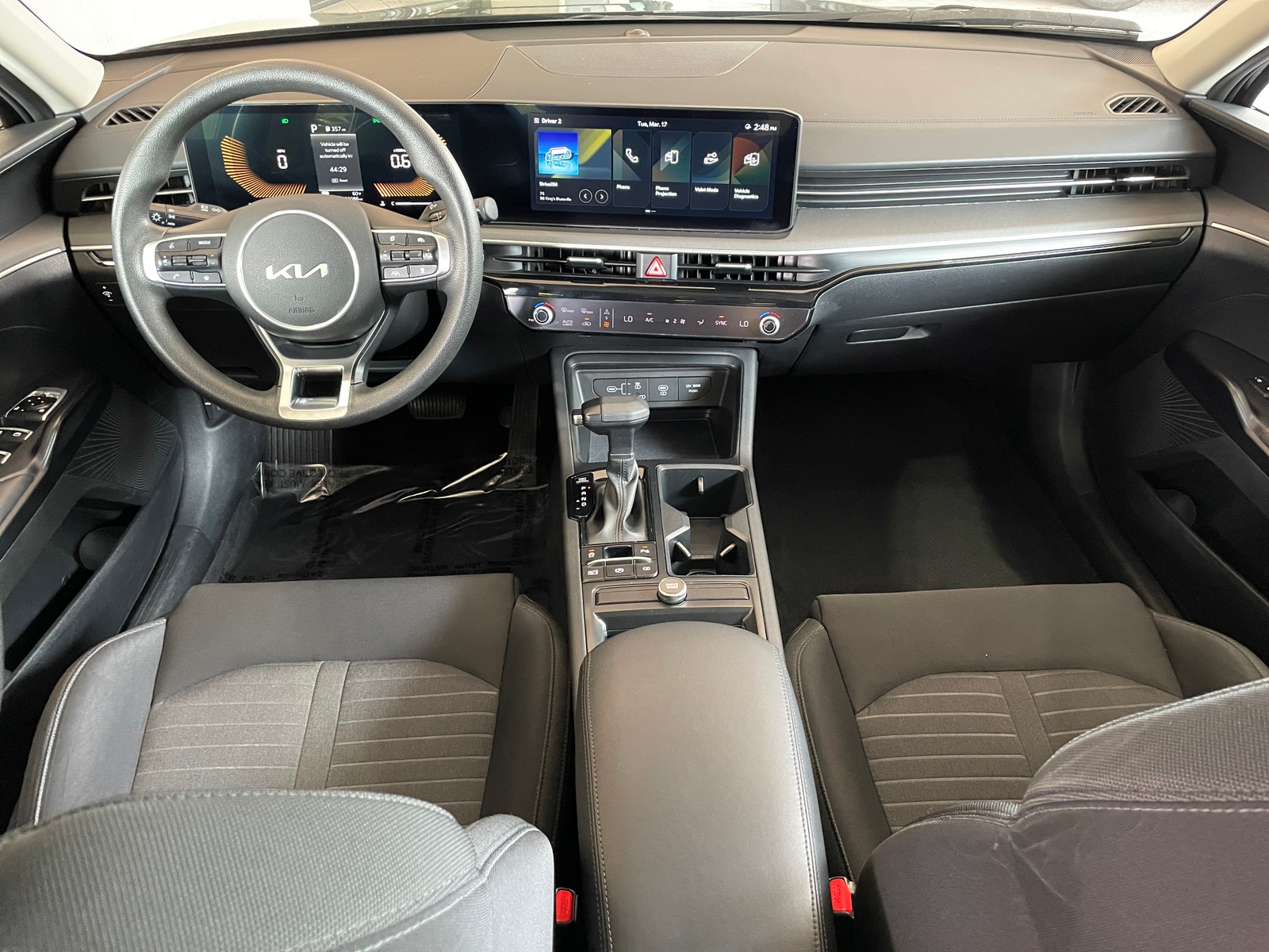 Thumbnail: 2025 Kia K5 - 3