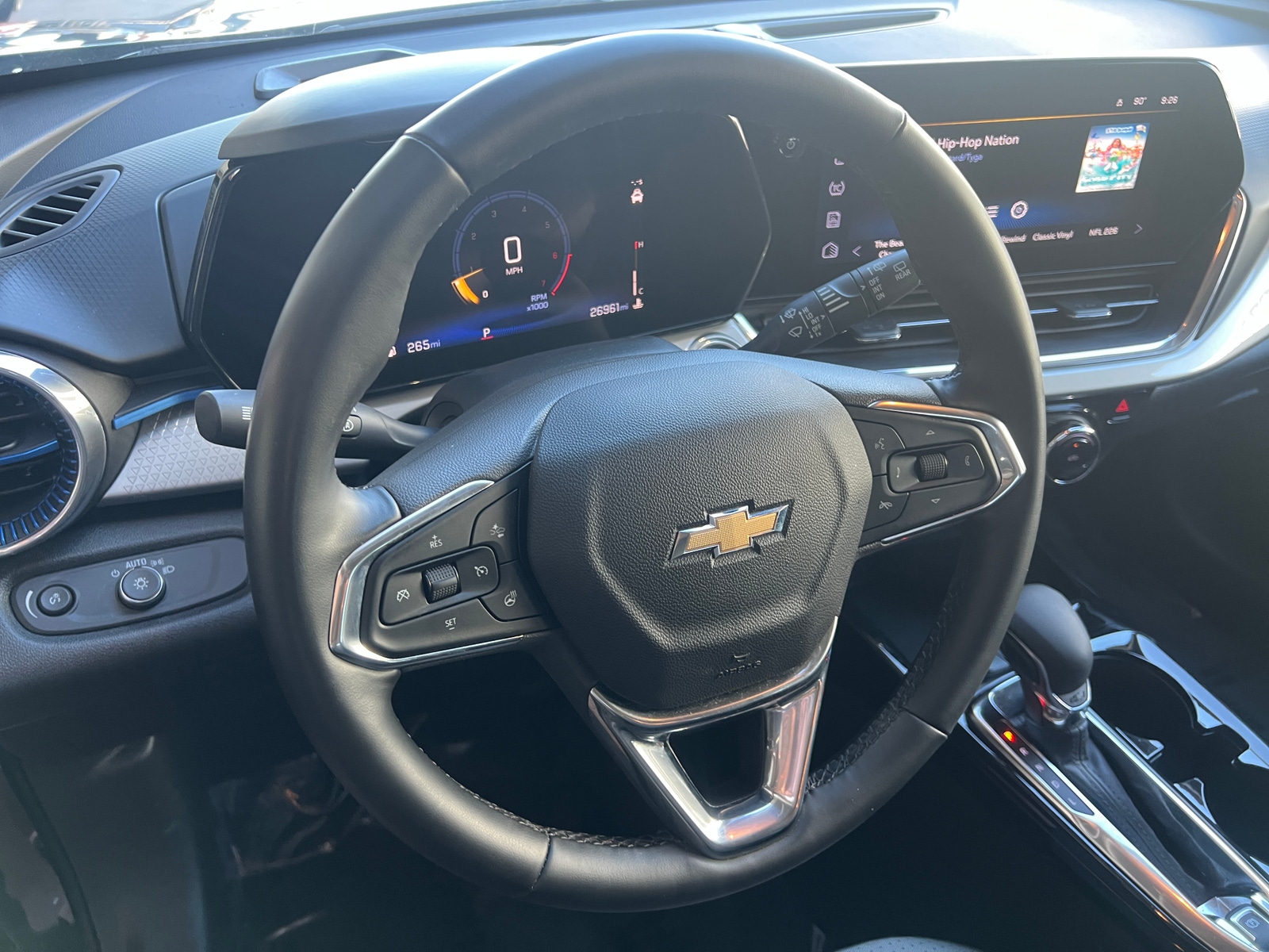 Thumbnail: 2025 Chevrolet Trax - 5