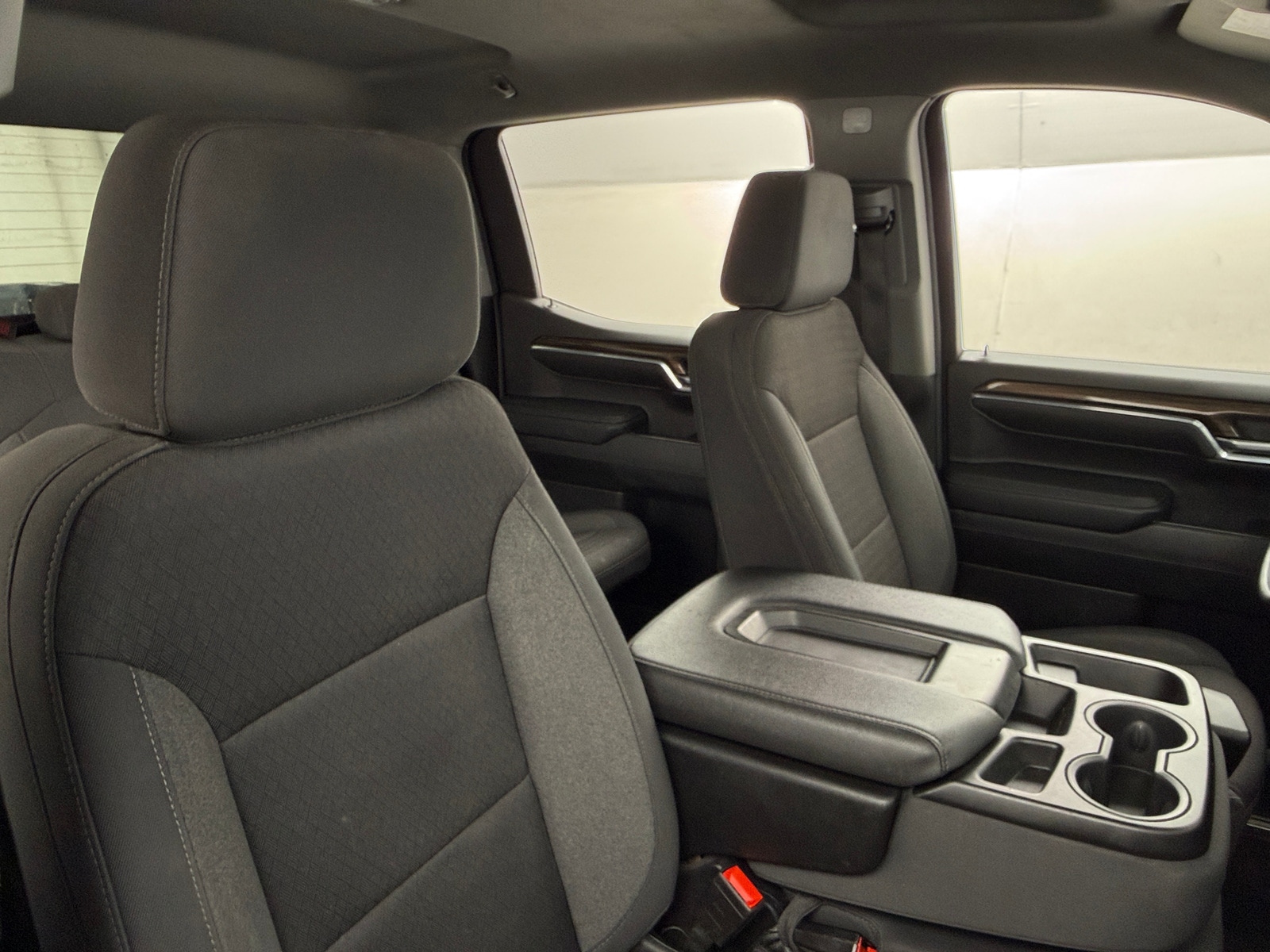 Thumbnail: 2024 Chevrolet Silverado 1500 - 2