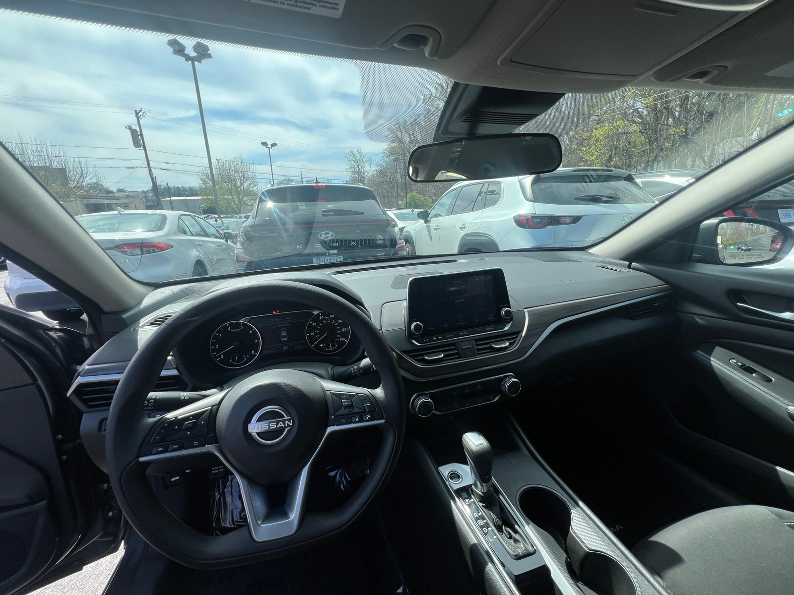 Thumbnail: 2025 Nissan Altima - 3