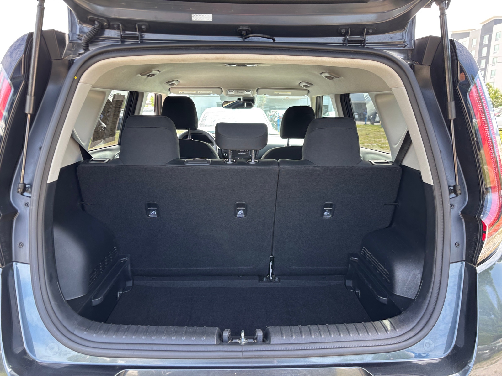 Thumbnail: 2025 Kia Soul - 6