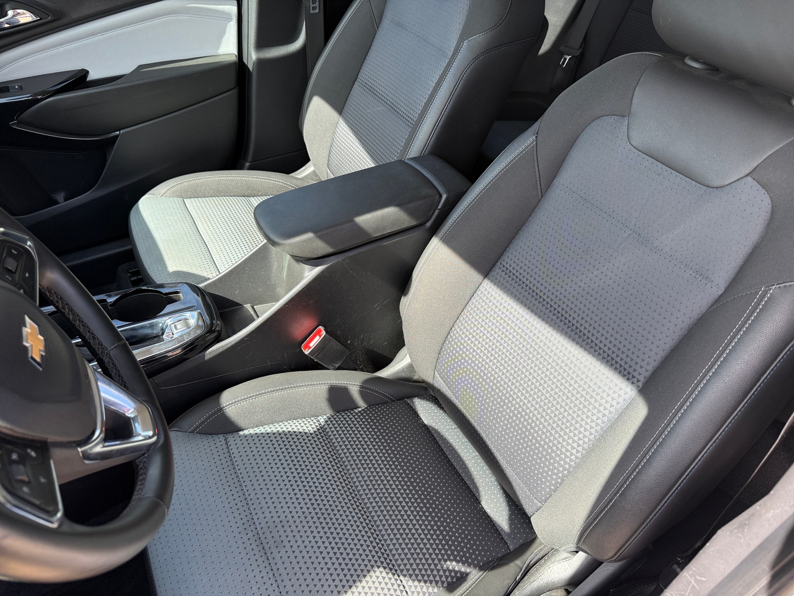 Thumbnail: 2025 Chevrolet Trax - 2