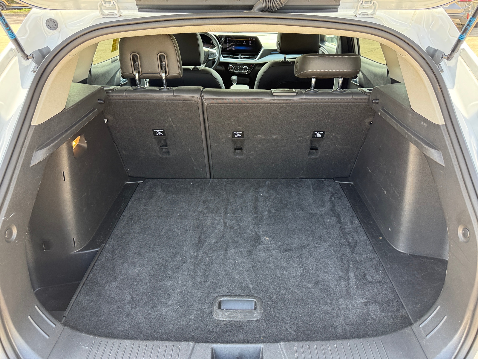 Thumbnail: 2025 Chevrolet Trax - 6