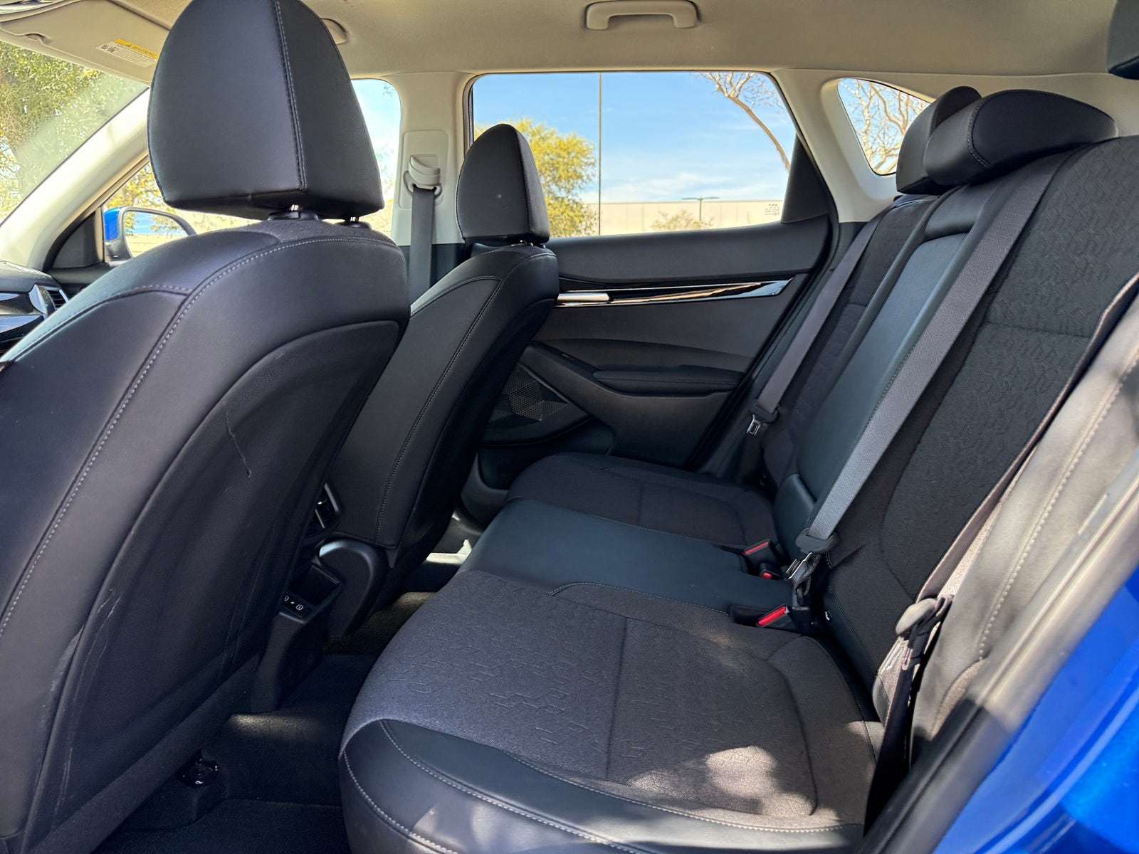 Thumbnail: 2025 Kia Seltos - 6