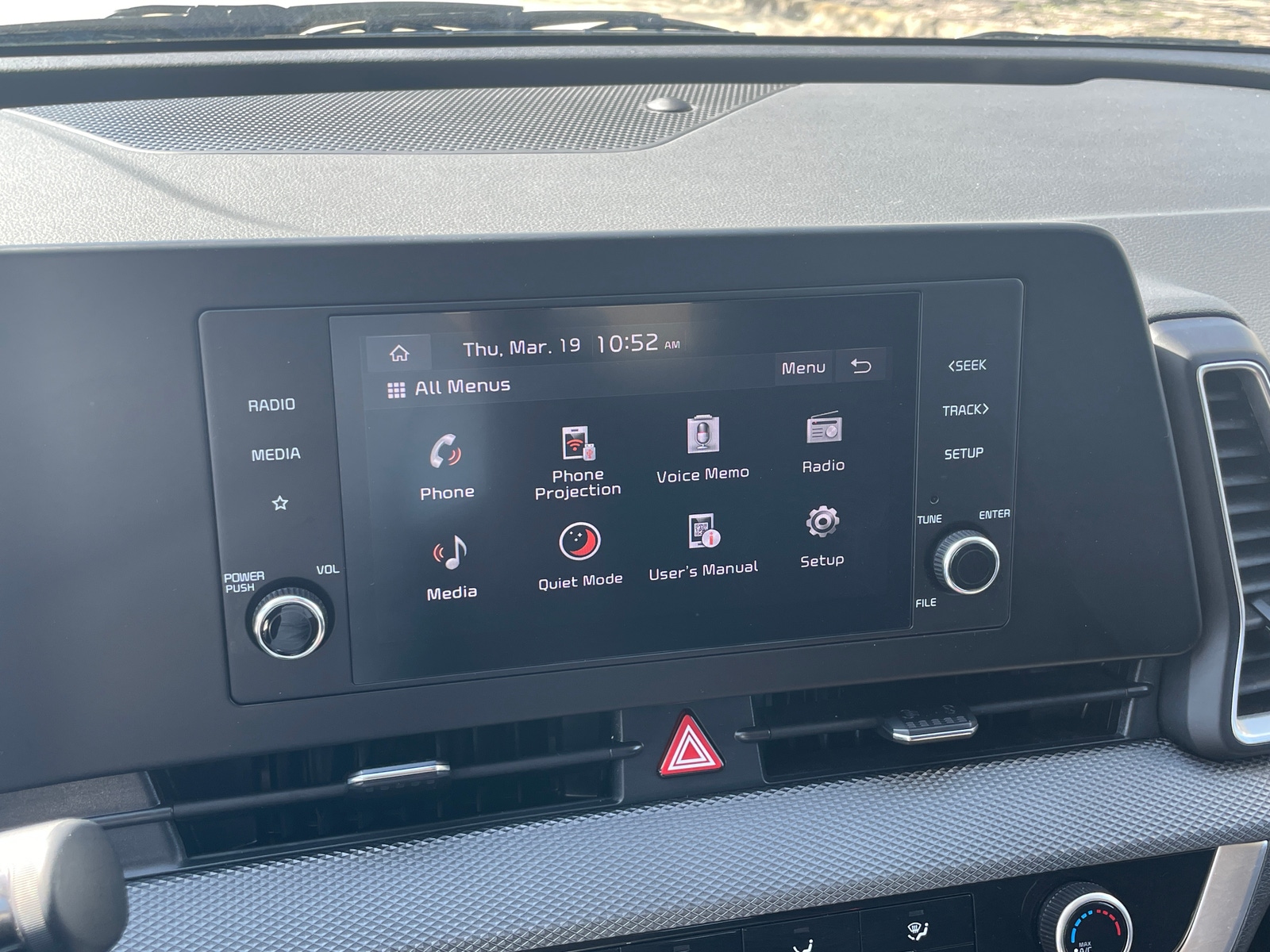 Thumbnail: 2025 Kia Sportage - 4