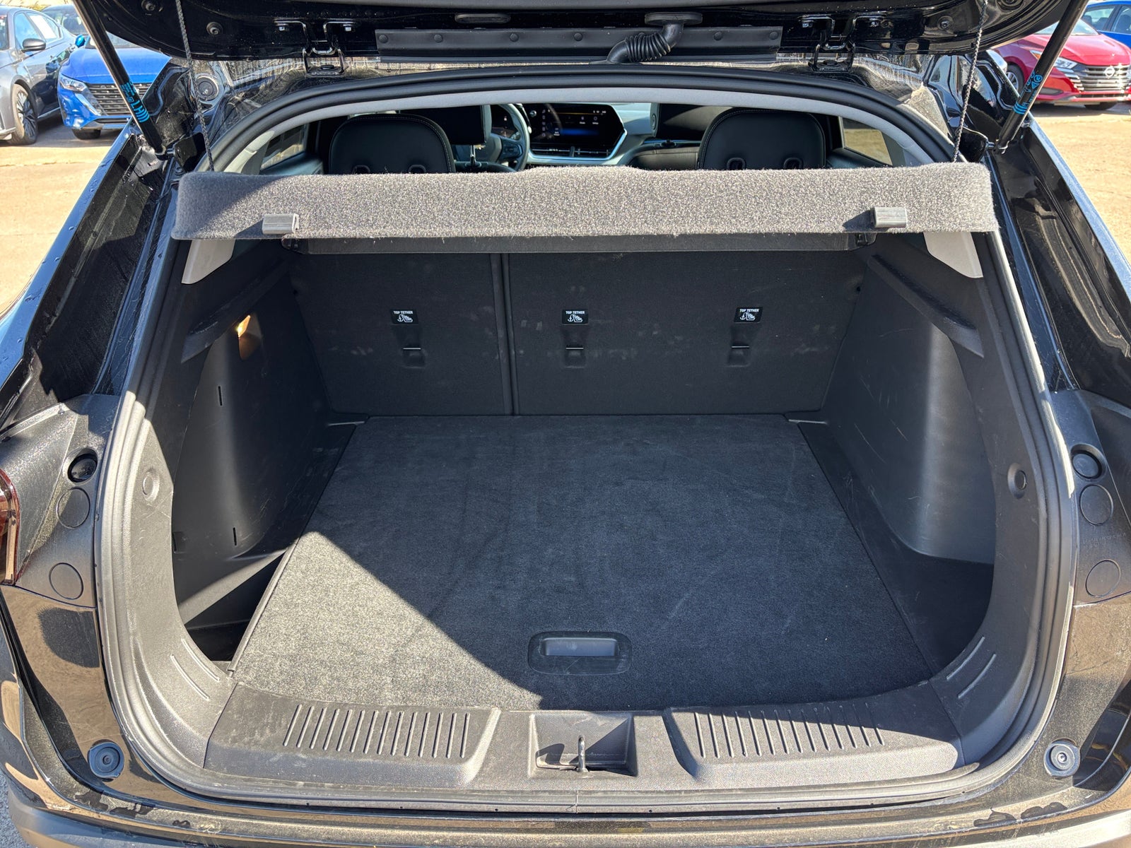 Thumbnail: 2025 Chevrolet Trax - 7