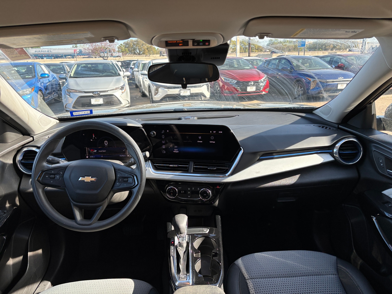 Thumbnail: 2025 Chevrolet Trax - 3