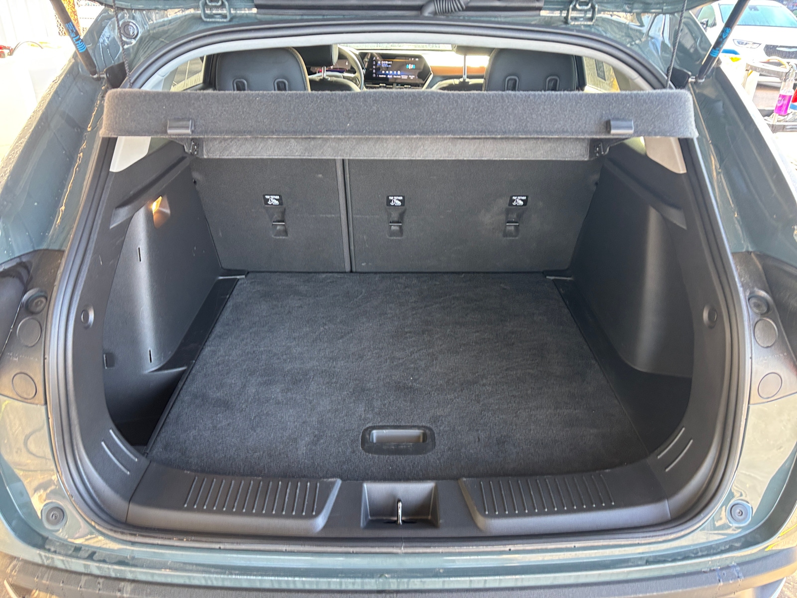 Thumbnail: 2025 Chevrolet Trax - 6