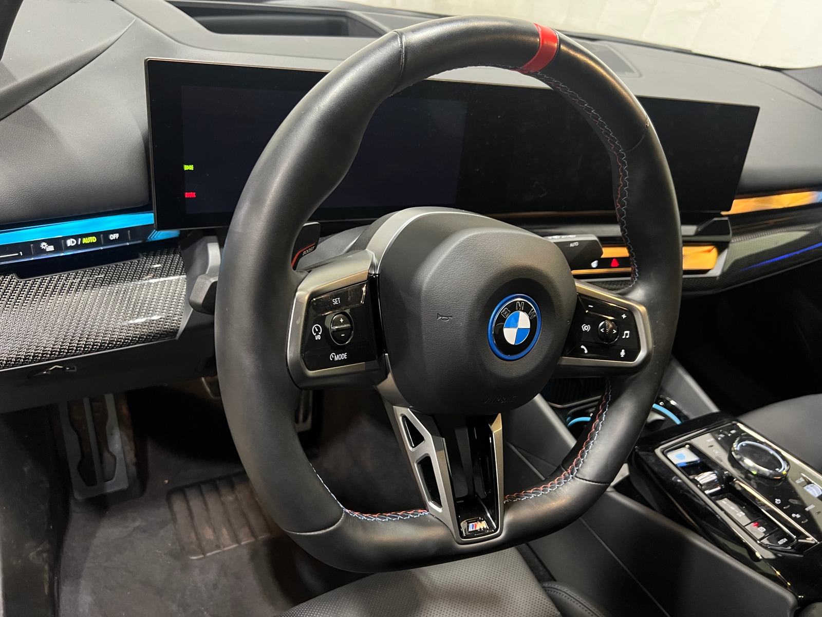 Thumbnail: 2024 BMW i5 - 4