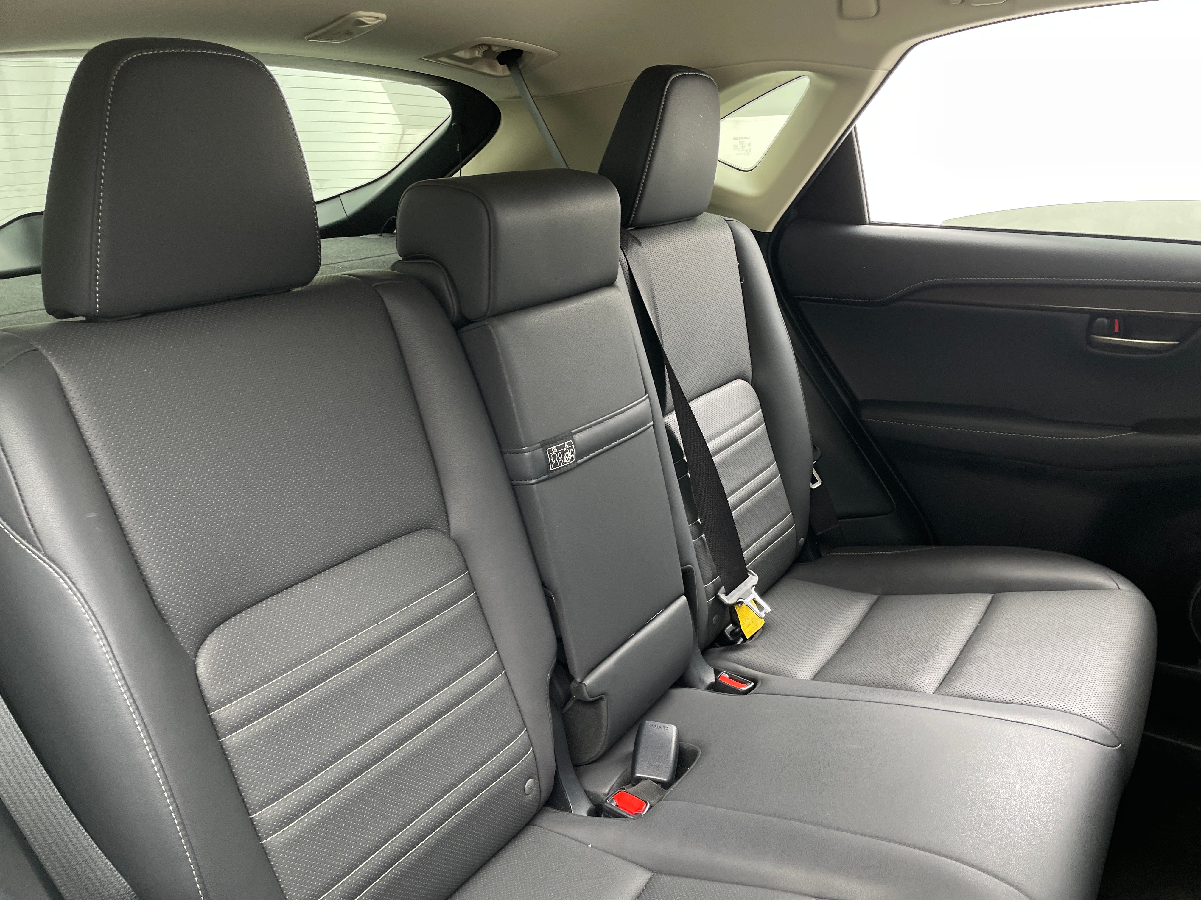 2016 Lexus NX 200t - Photo 4