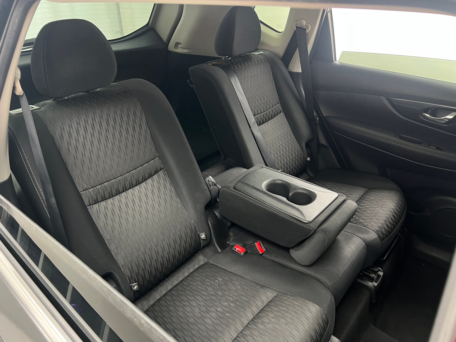 Thumbnail: 2018 Nissan Rogue - 6